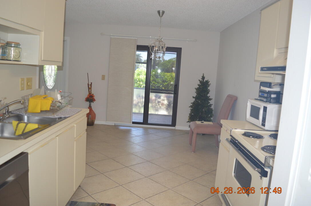 B26023377 Property Photo 10