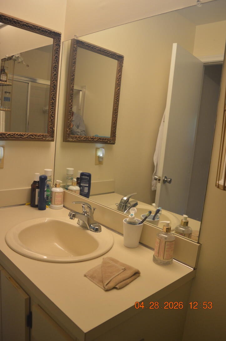 B26023377 Property Photo 24