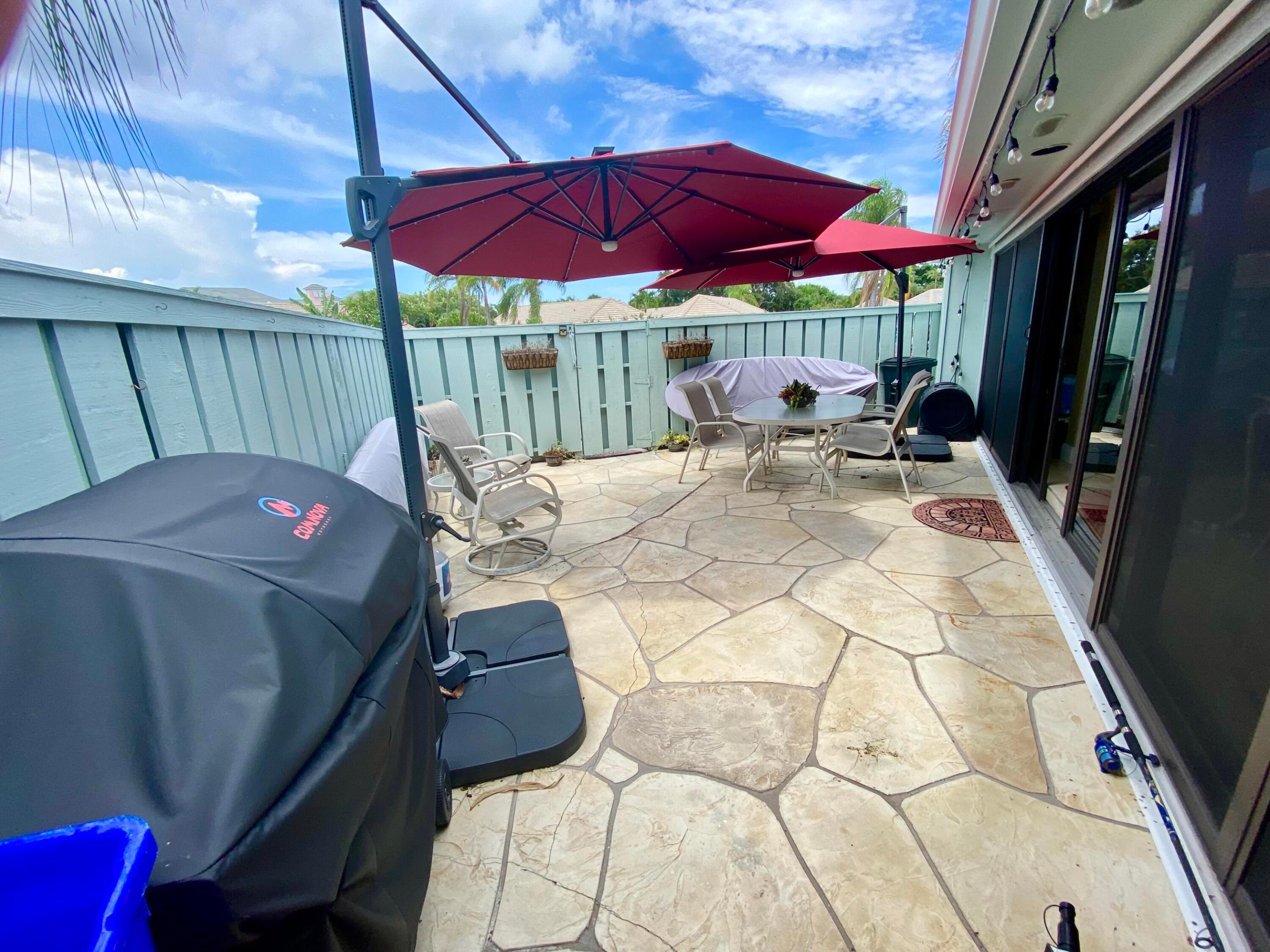 1127 E Seminole Avenue 13d Property Photo 15