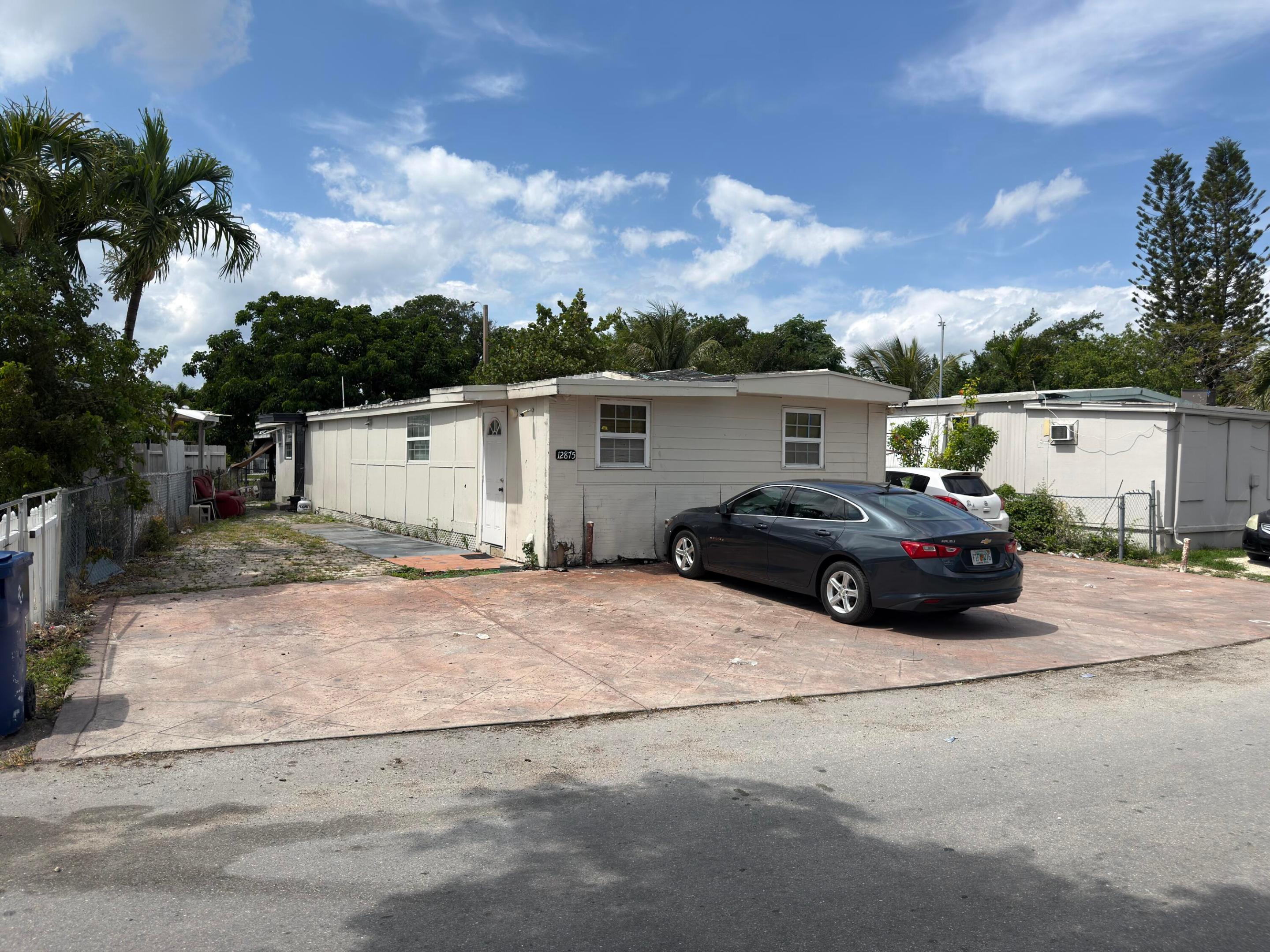 12875 Sw 10th Street Property Photo 1