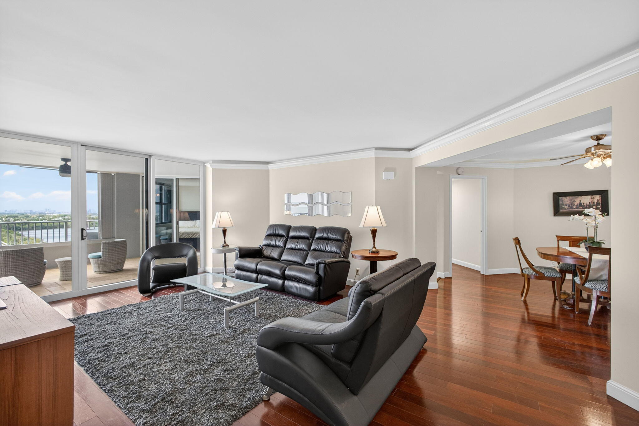 5200 N Ocean Drive 1004 Property Photo 6