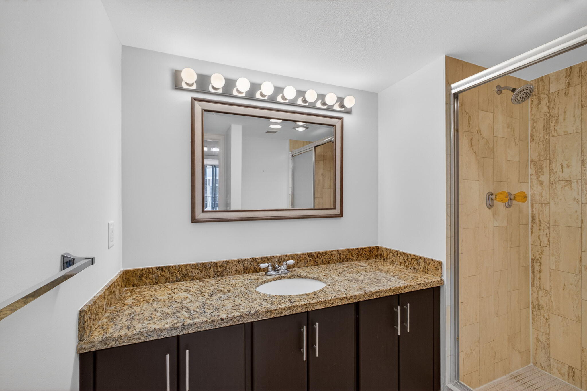 5200 N Ocean Drive 1004 Property Photo 16