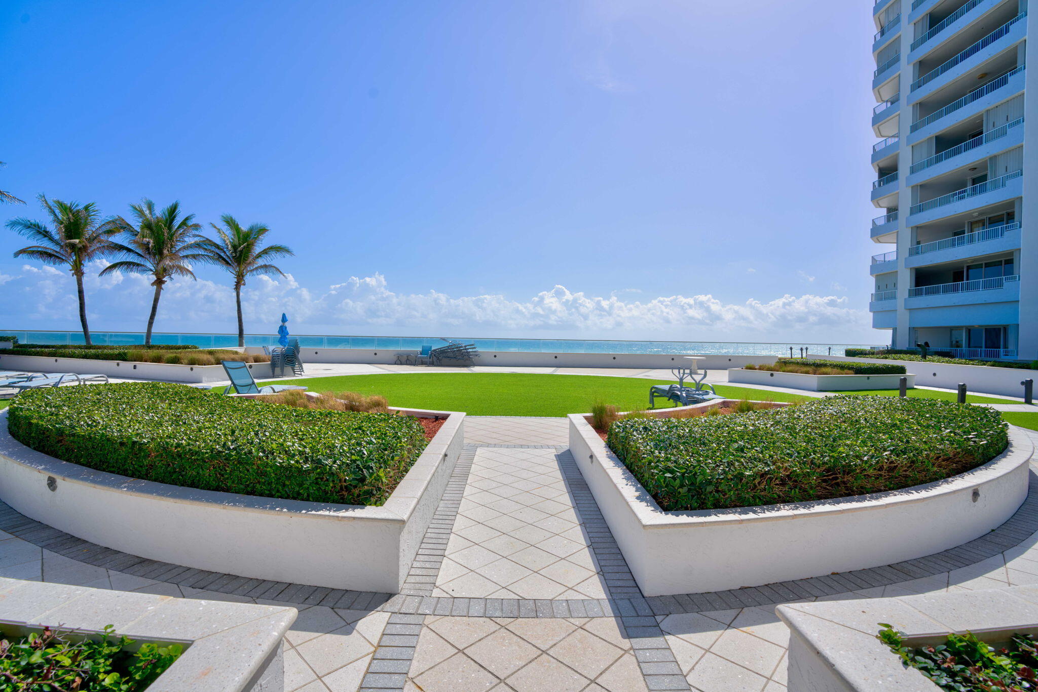 5200 N Ocean Drive 1004 Property Photo 36