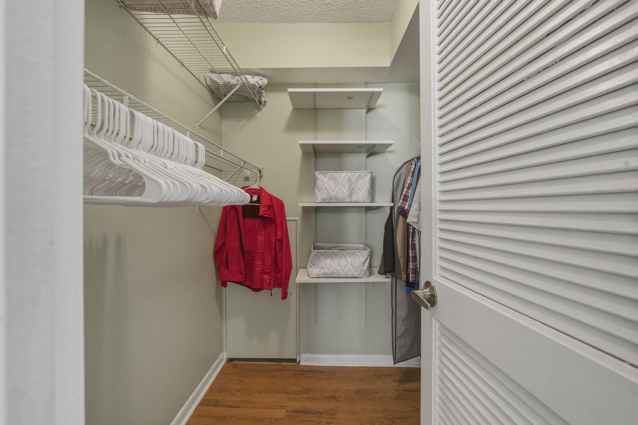 9720 S Hollybrook Lake Drive 205 Property Photo 17