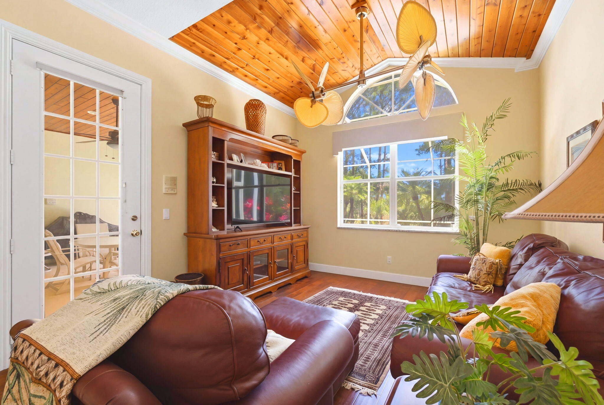 6483 Se Wild Olive Lane Property Photo 13