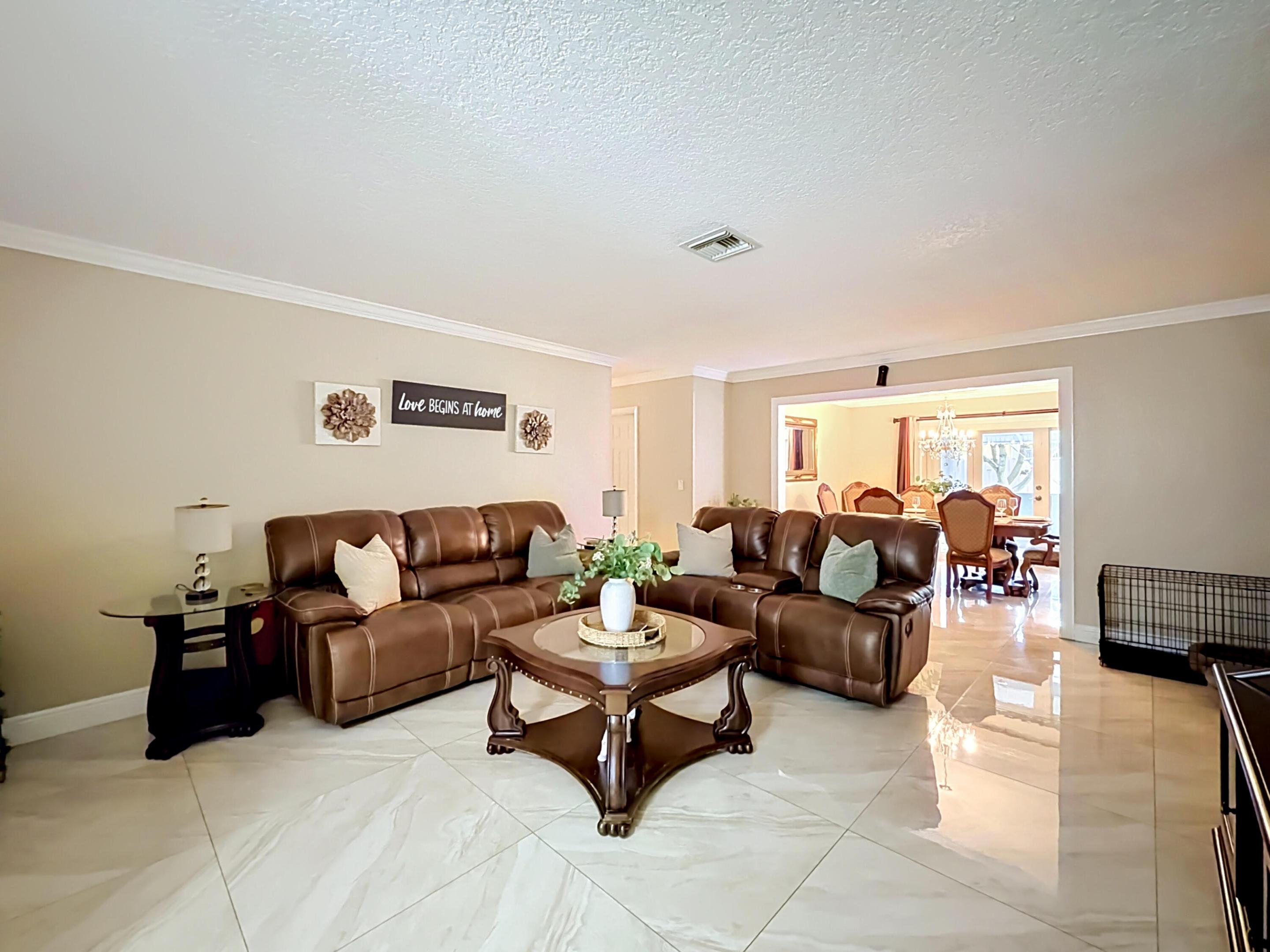 3119 Indian Trail Property Photo 13