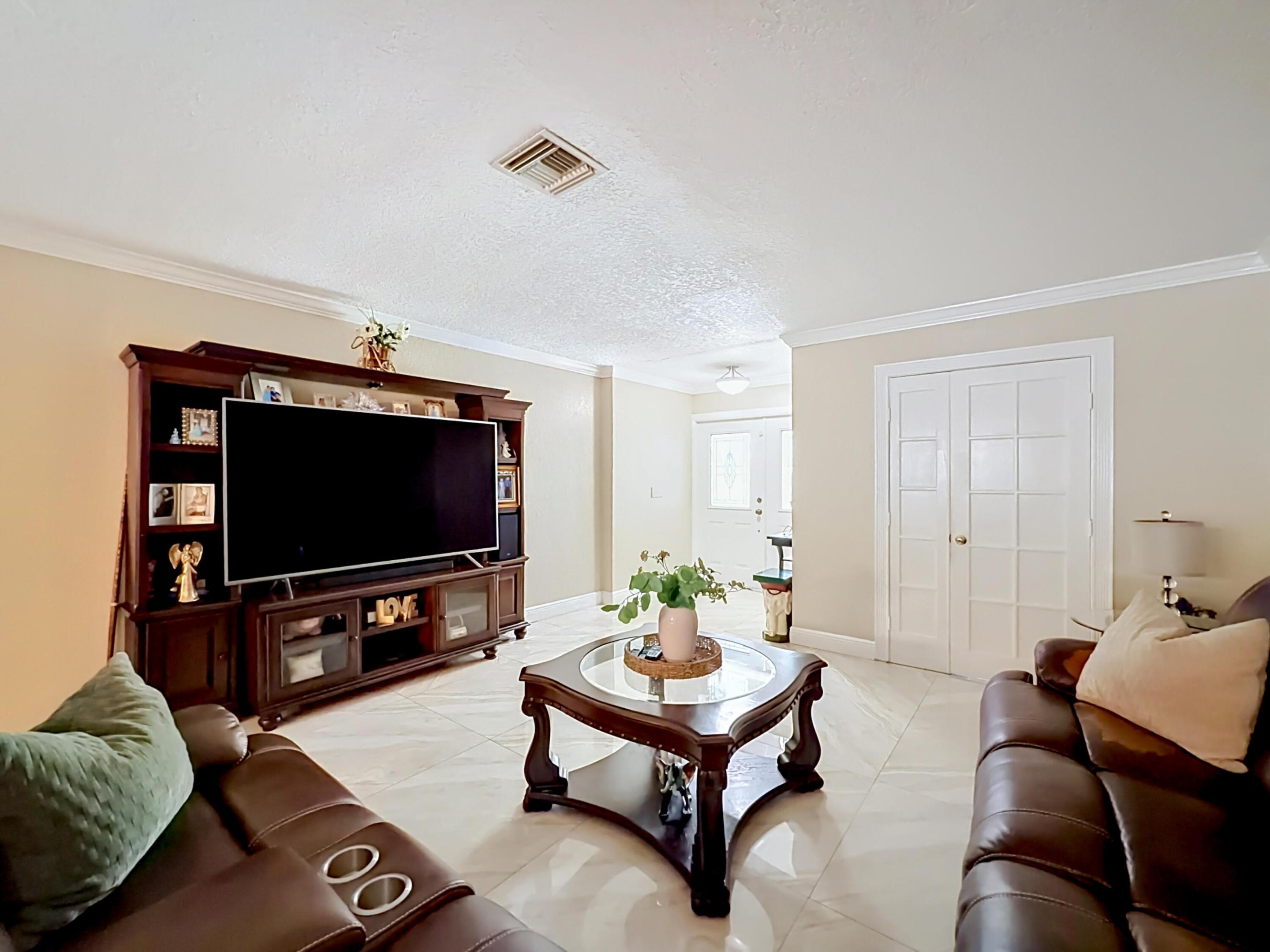 3119 Indian Trail Property Photo 15