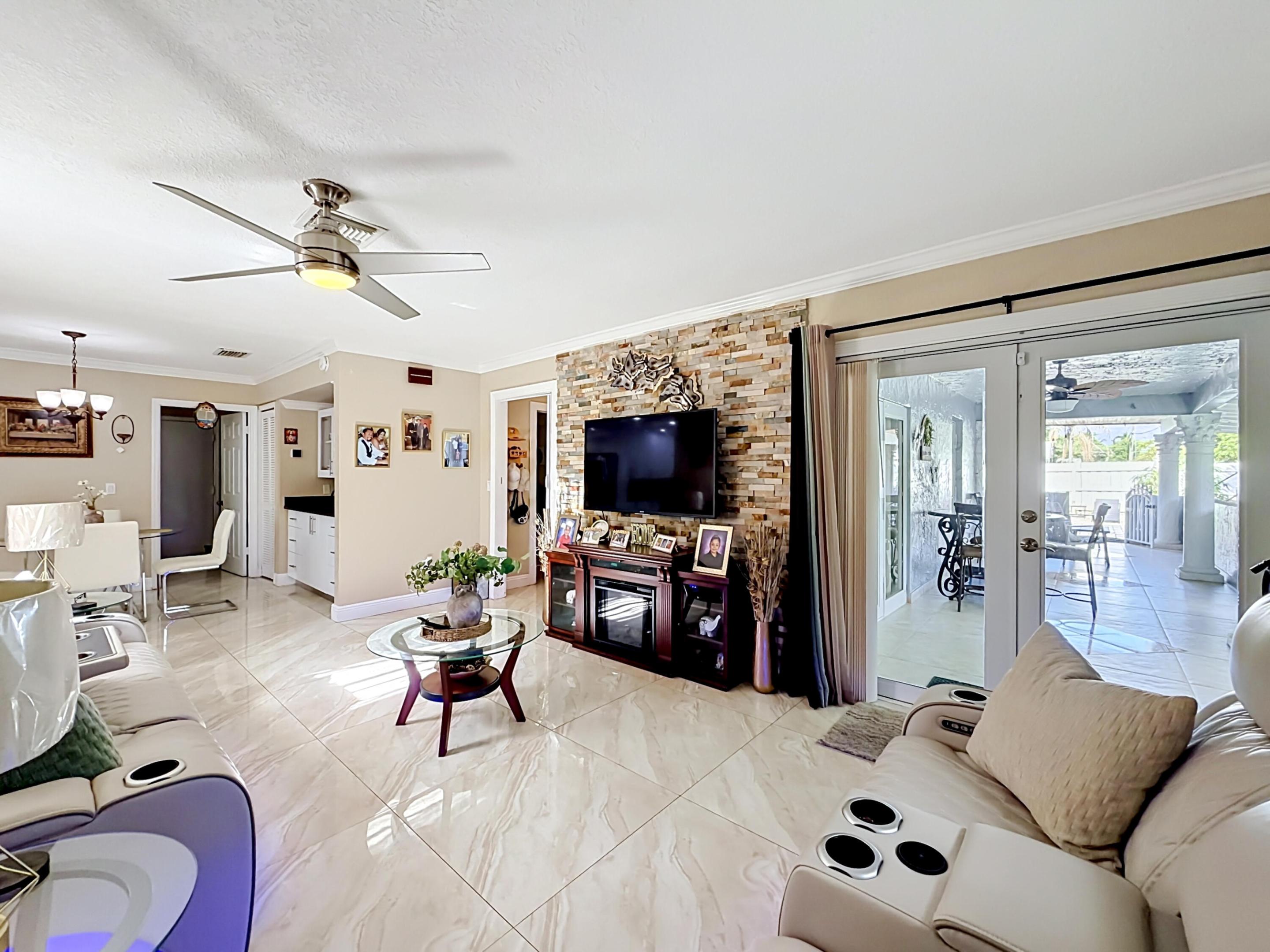 3119 Indian Trail Property Photo 22