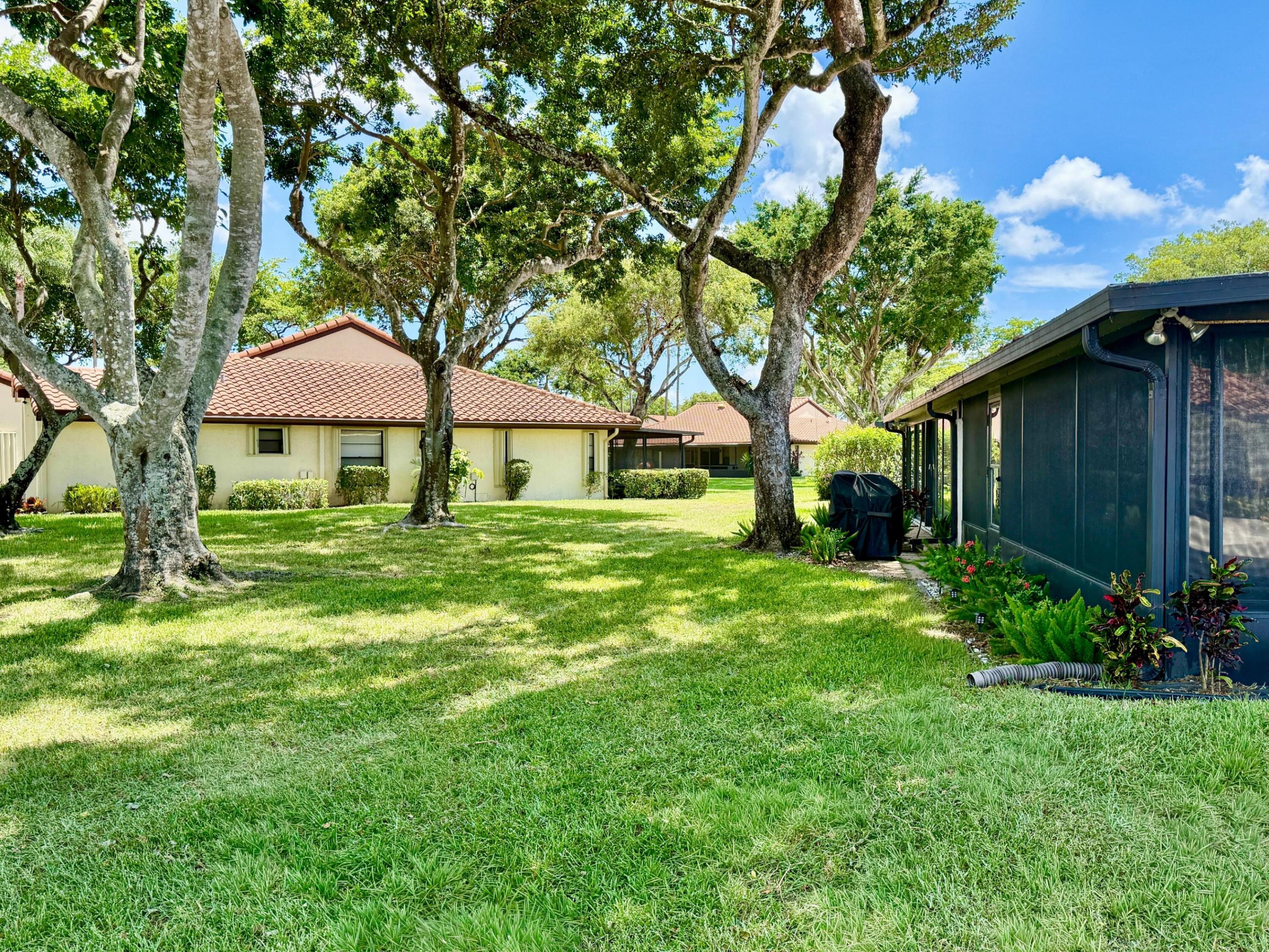 5462 Palm Springs Lane A Property Photo 38