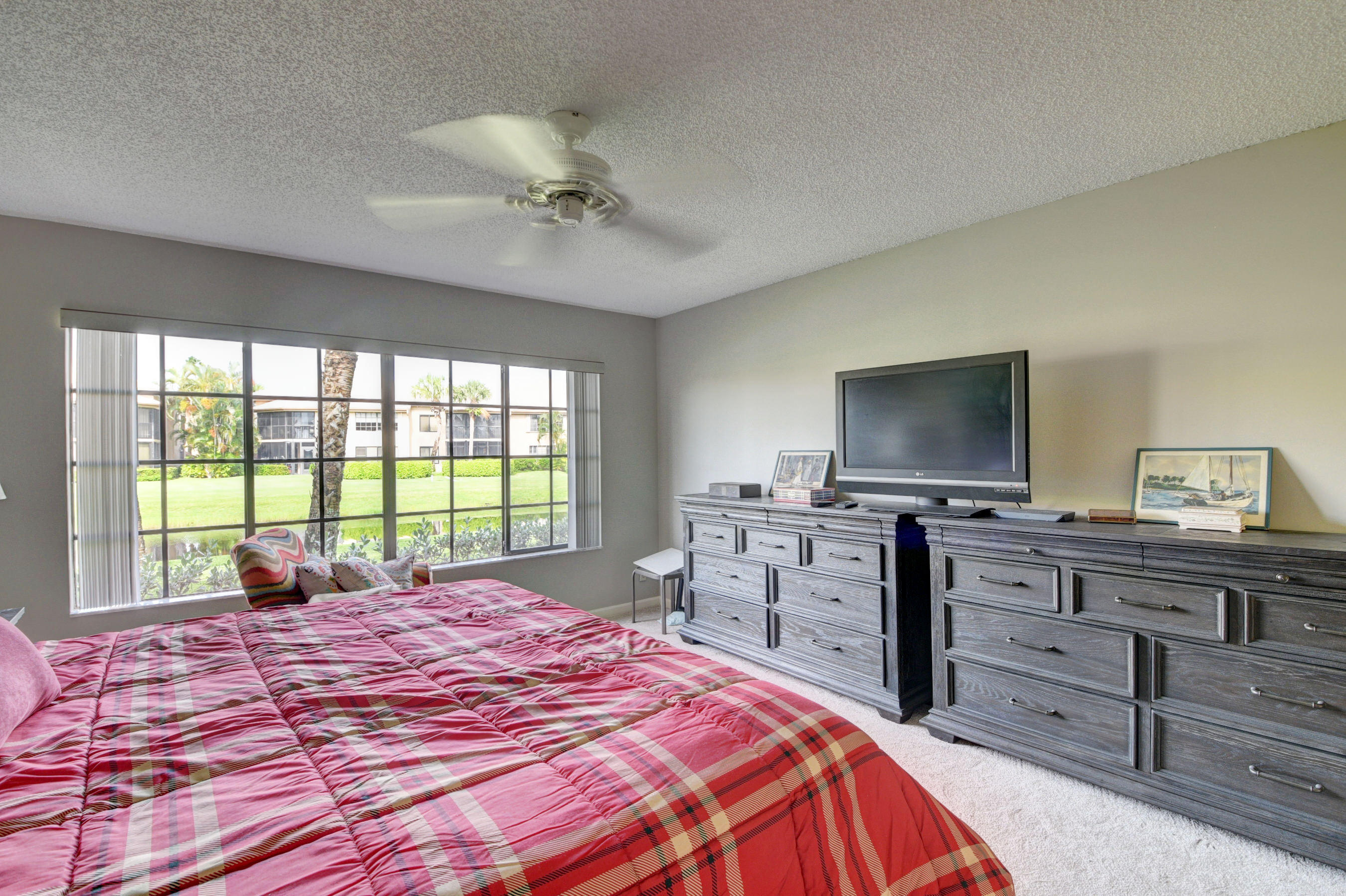 15711 Loch Maree Lane 4702 Property Photo 15