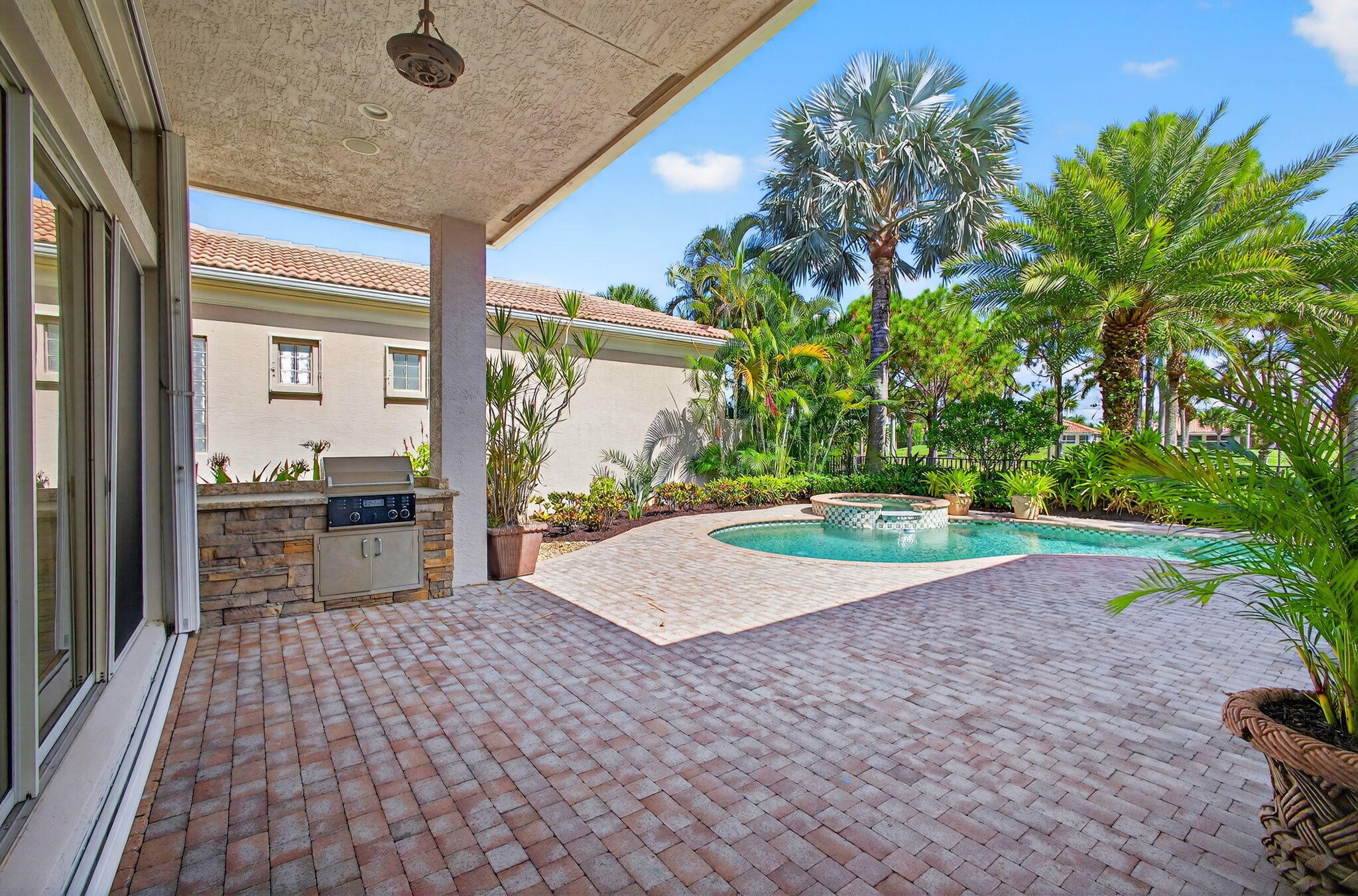 283 Porto Vecchio Way Property Photo 54