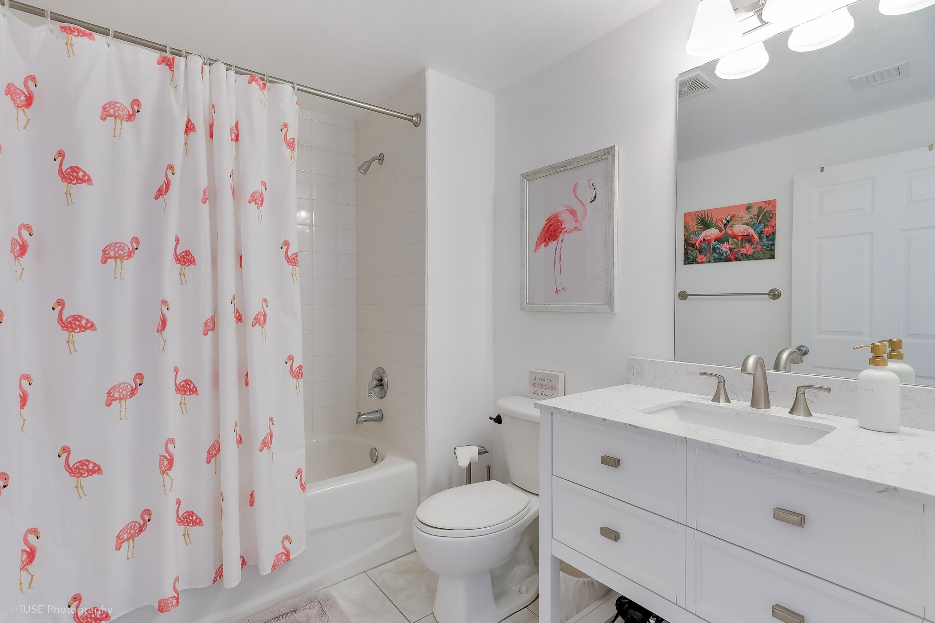 255 Evernia Street 1008 Property Photo 14