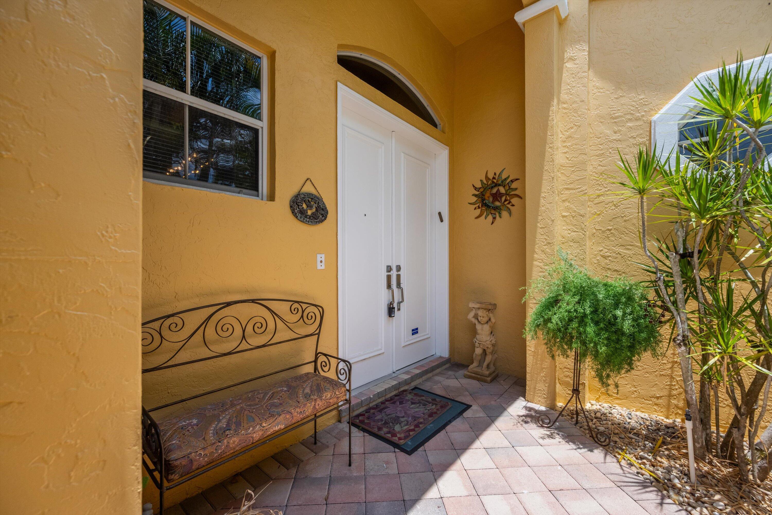 4362 Kensington Park Way Property Photo 4
