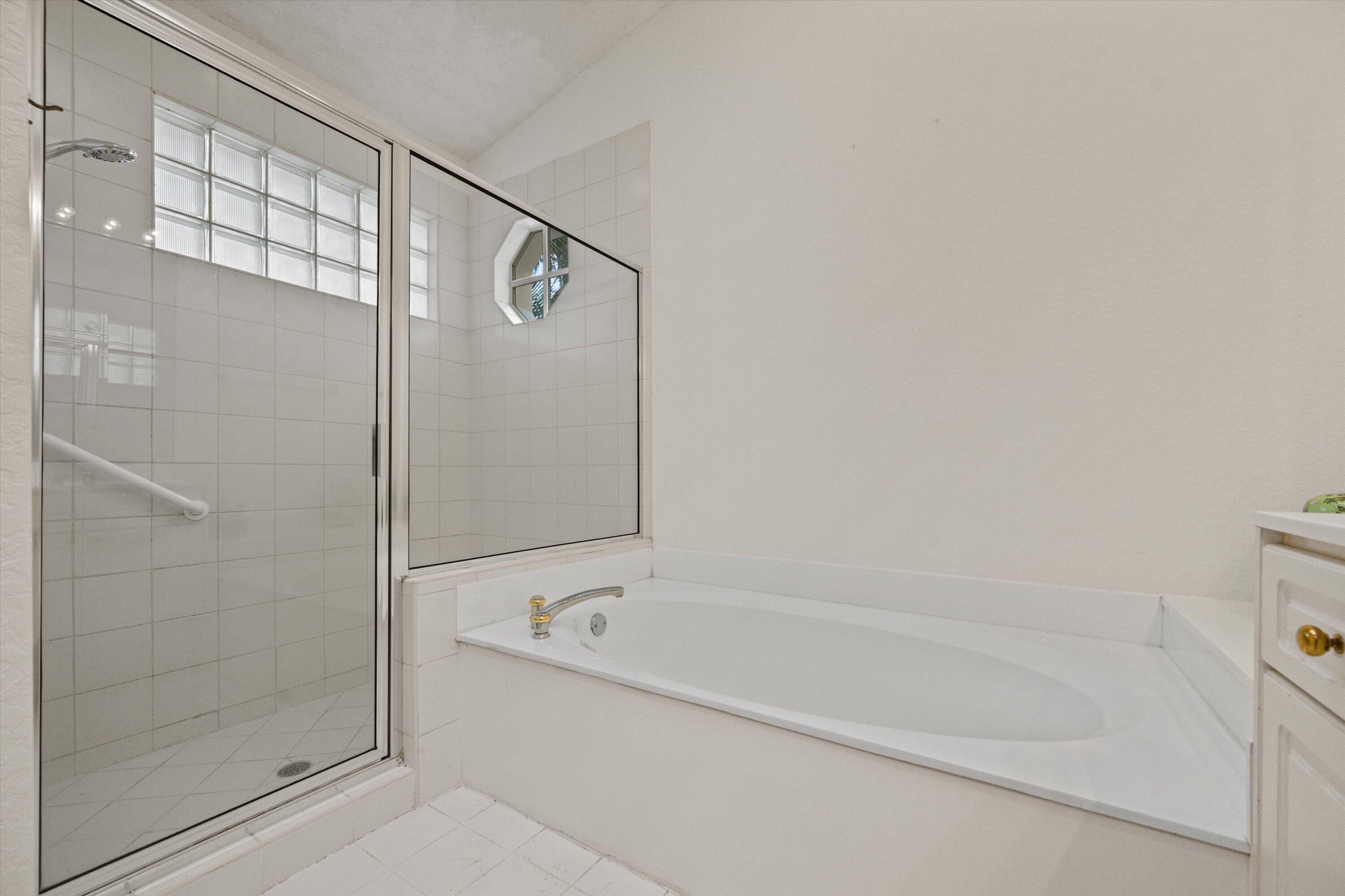 4362 Kensington Park Way Property Photo 21