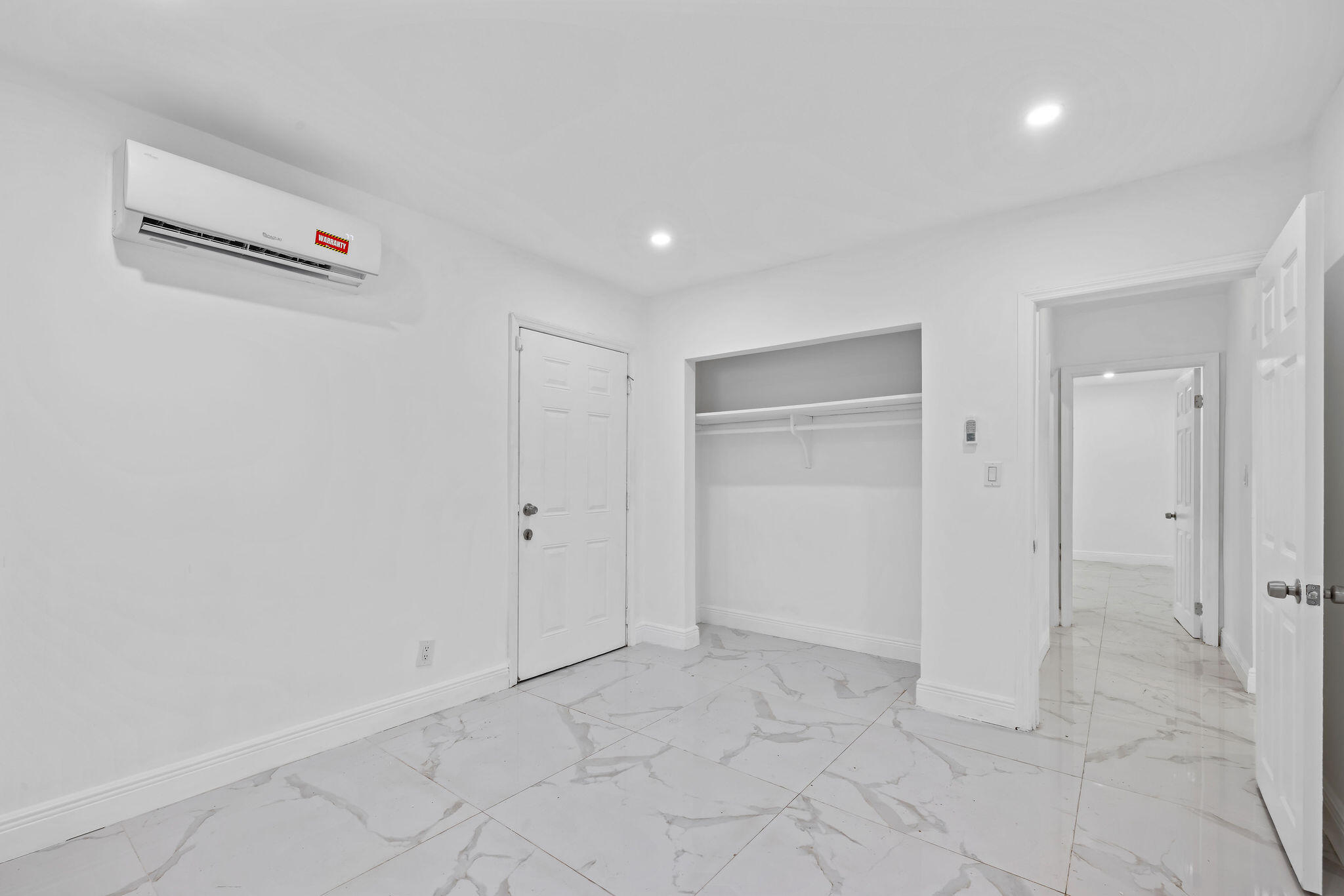 332 Nw 97th Street Property Photo 15