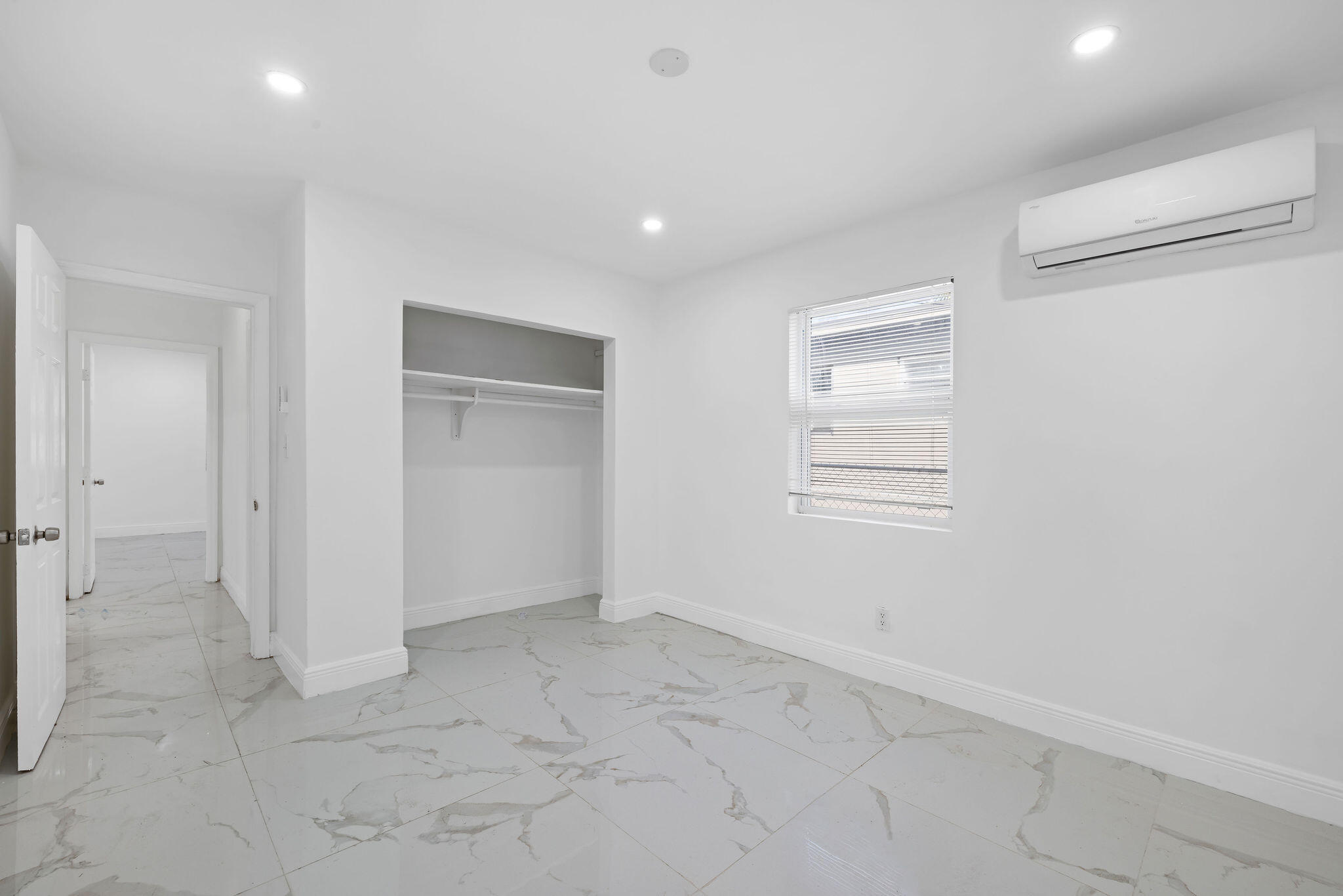 332 Nw 97th Street Property Photo 18