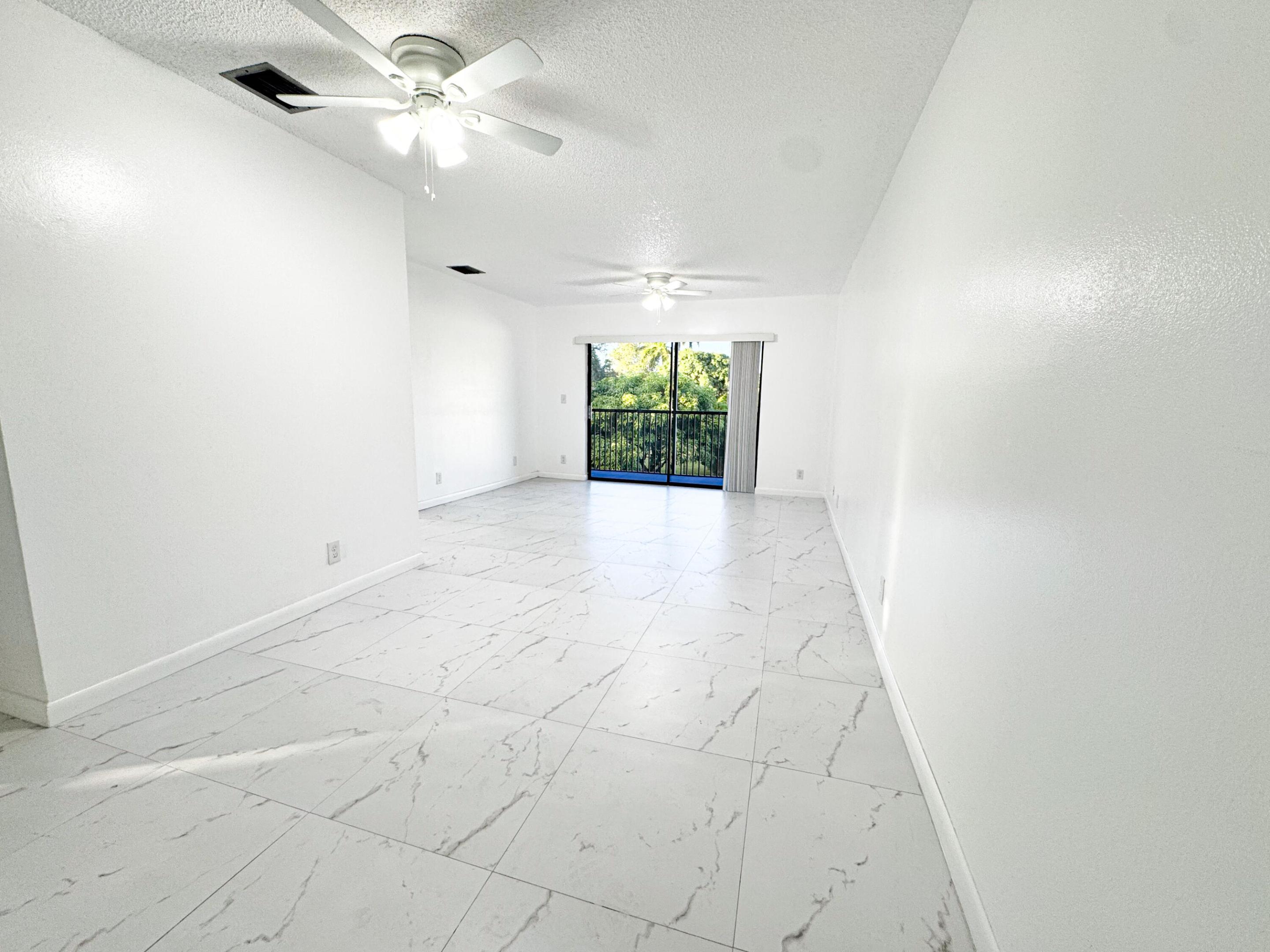 10687 Royal Palm Boulevard Property Photo 1