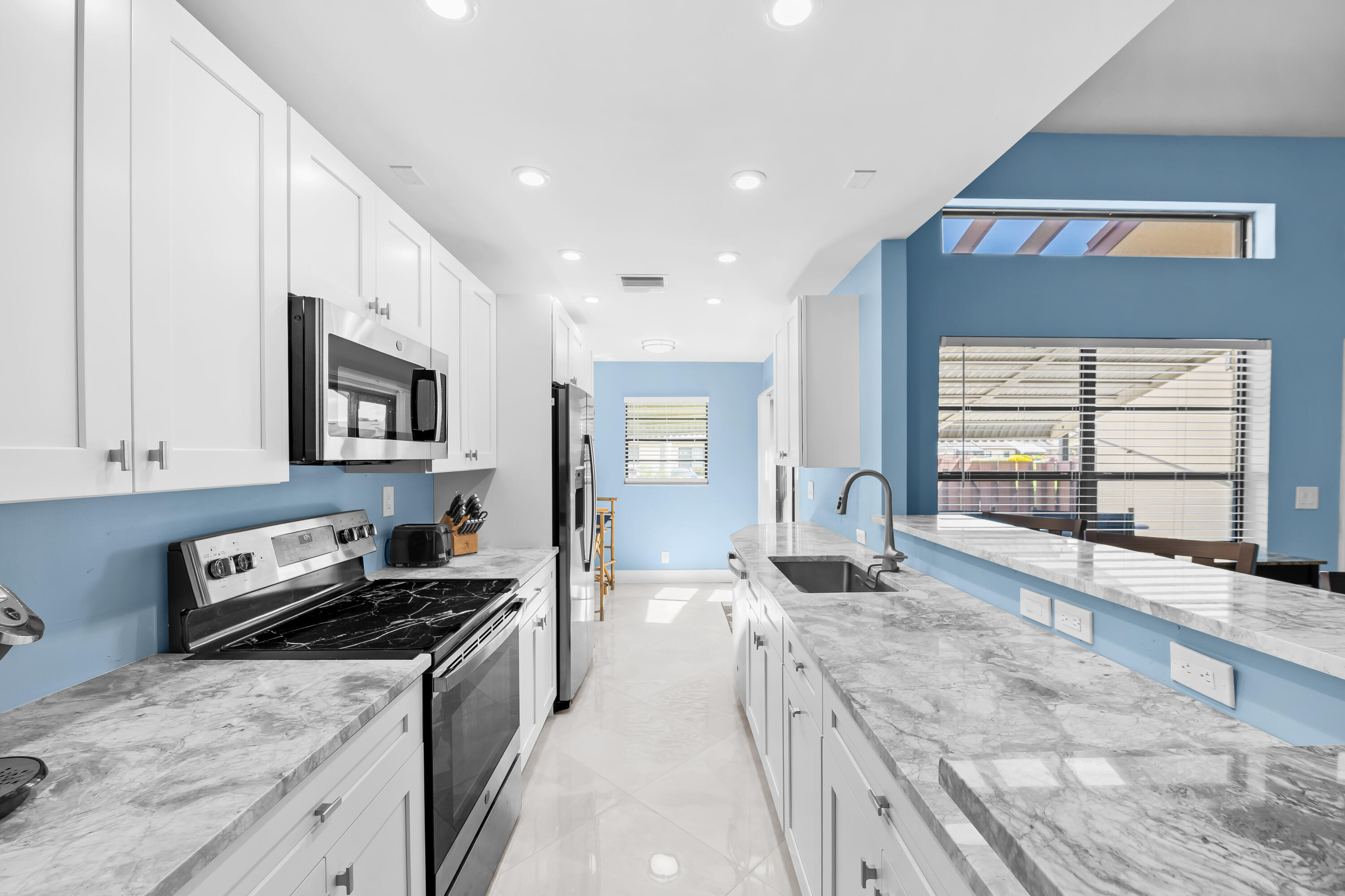 14079 Nesting Way B Property Photo 10