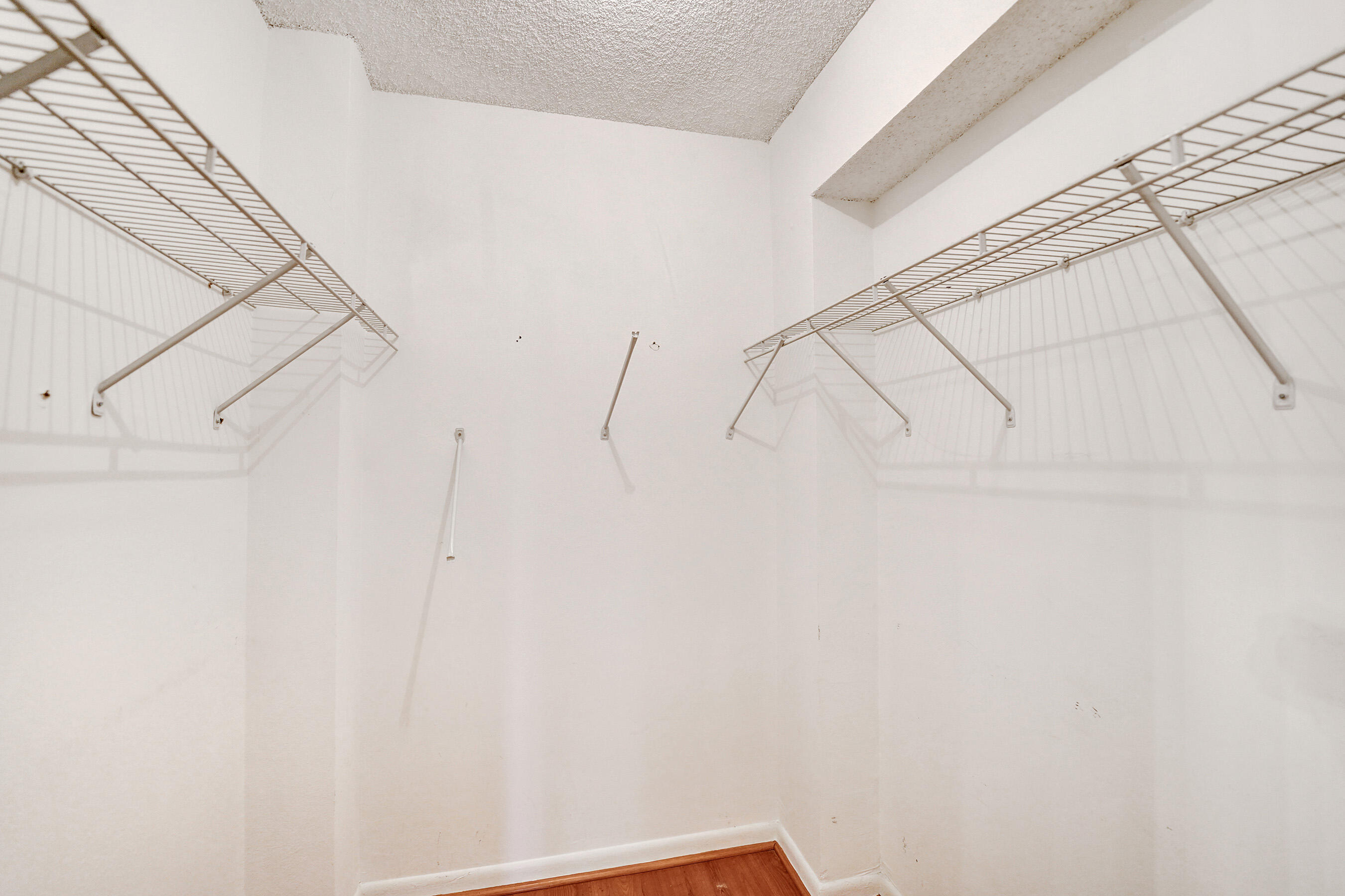 2802 N 46th Avenue B620 Property Photo 44