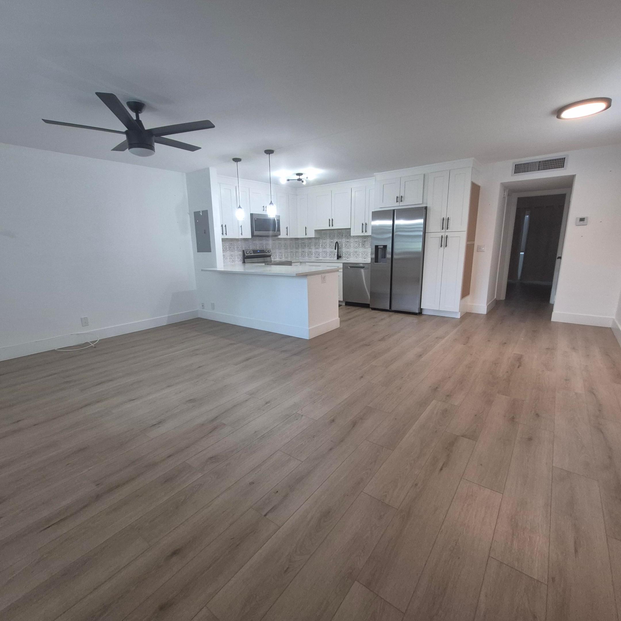 538 Flanders L Property Photo 3