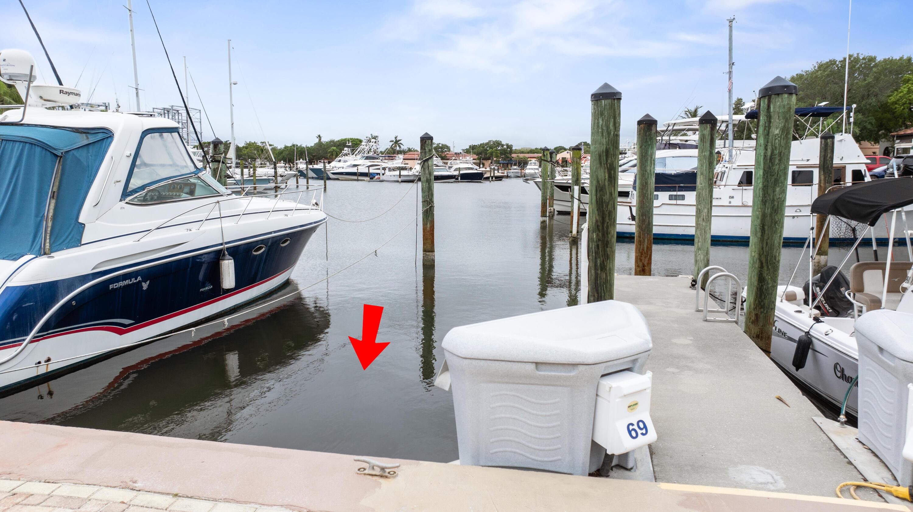 2385 Pga Boulevard Property Photo 2