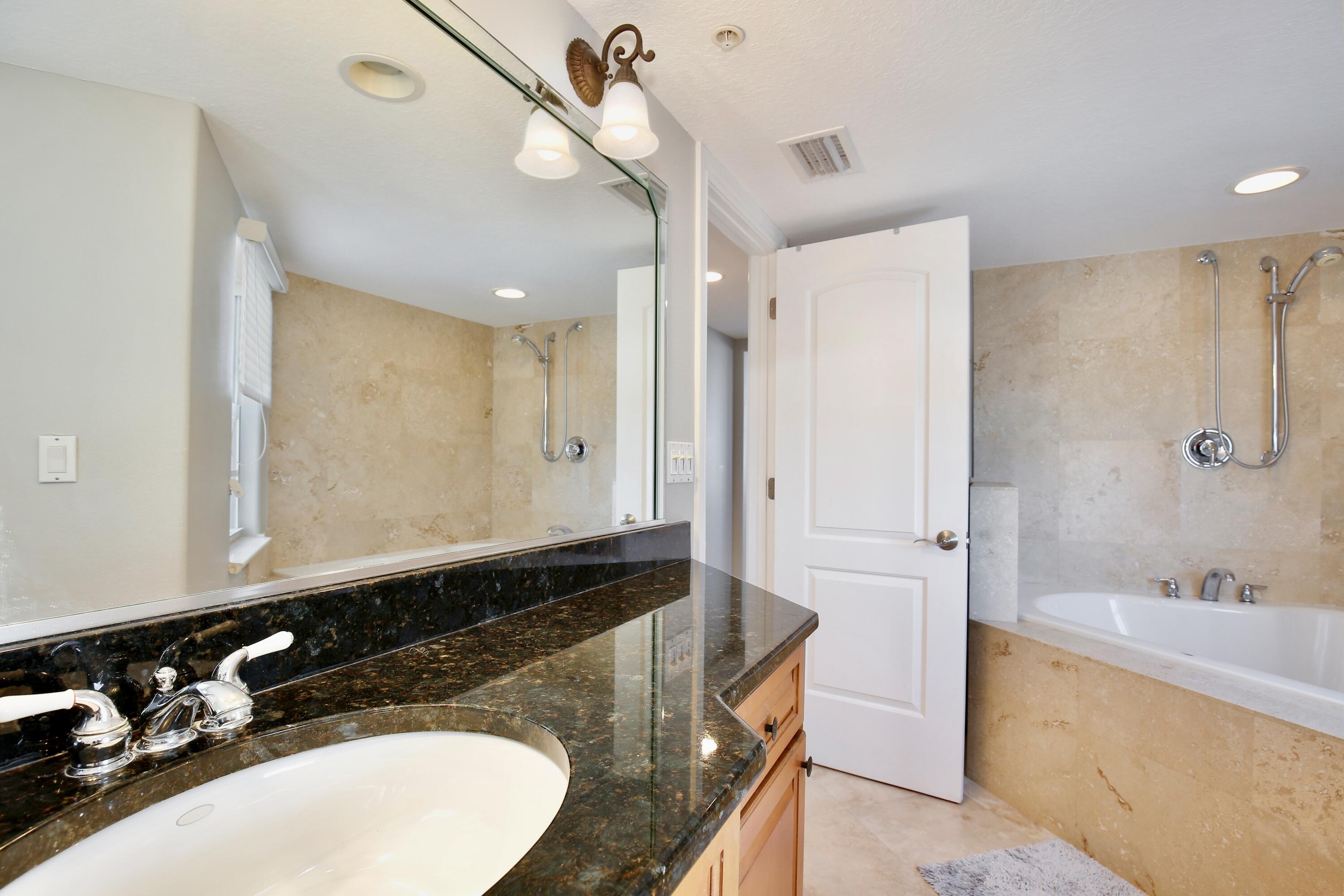 2465 S Atlantic Avenue 401 Property Photo 34