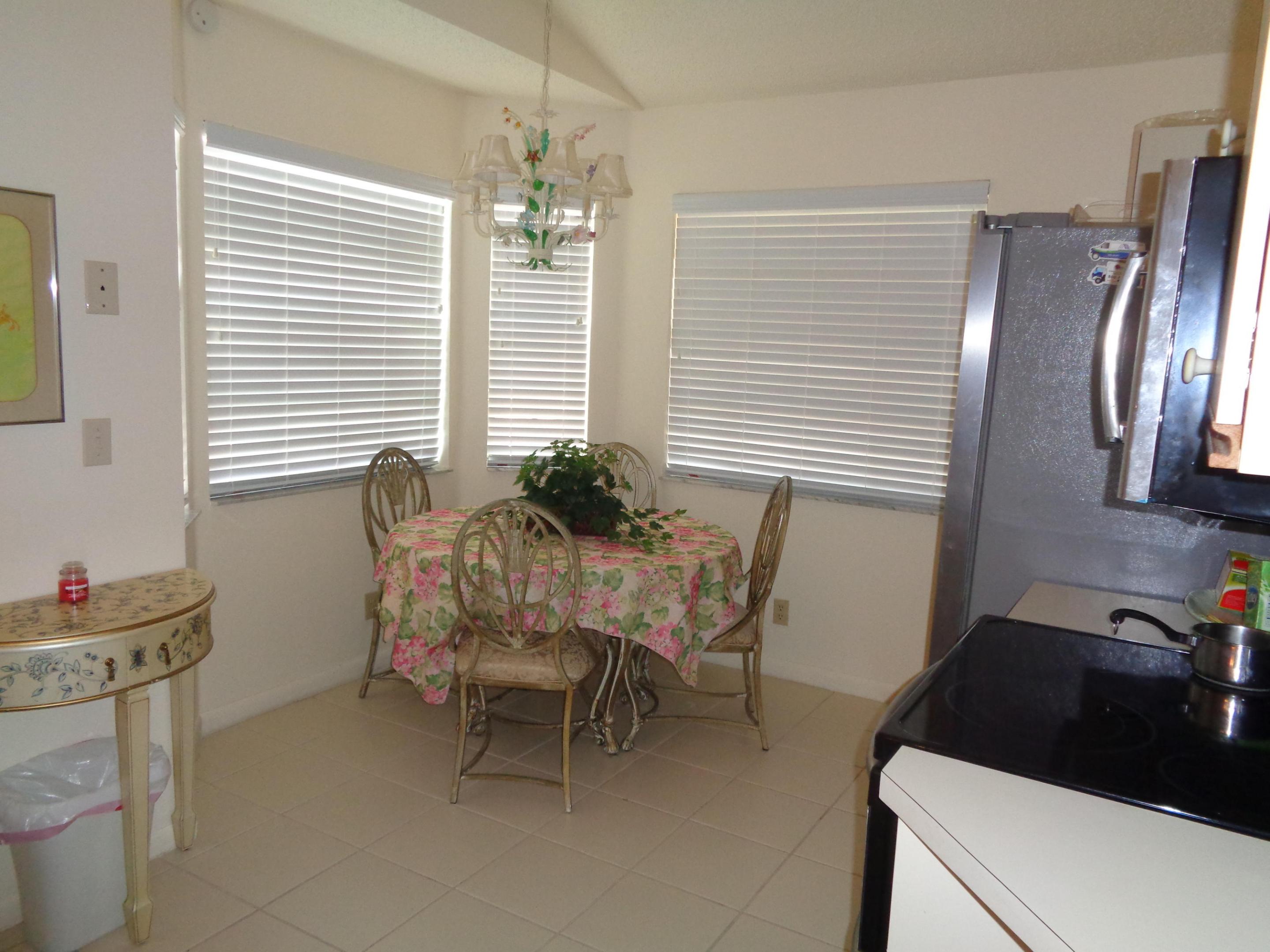 7657 Lexington Club Boulevard Property Photo 3