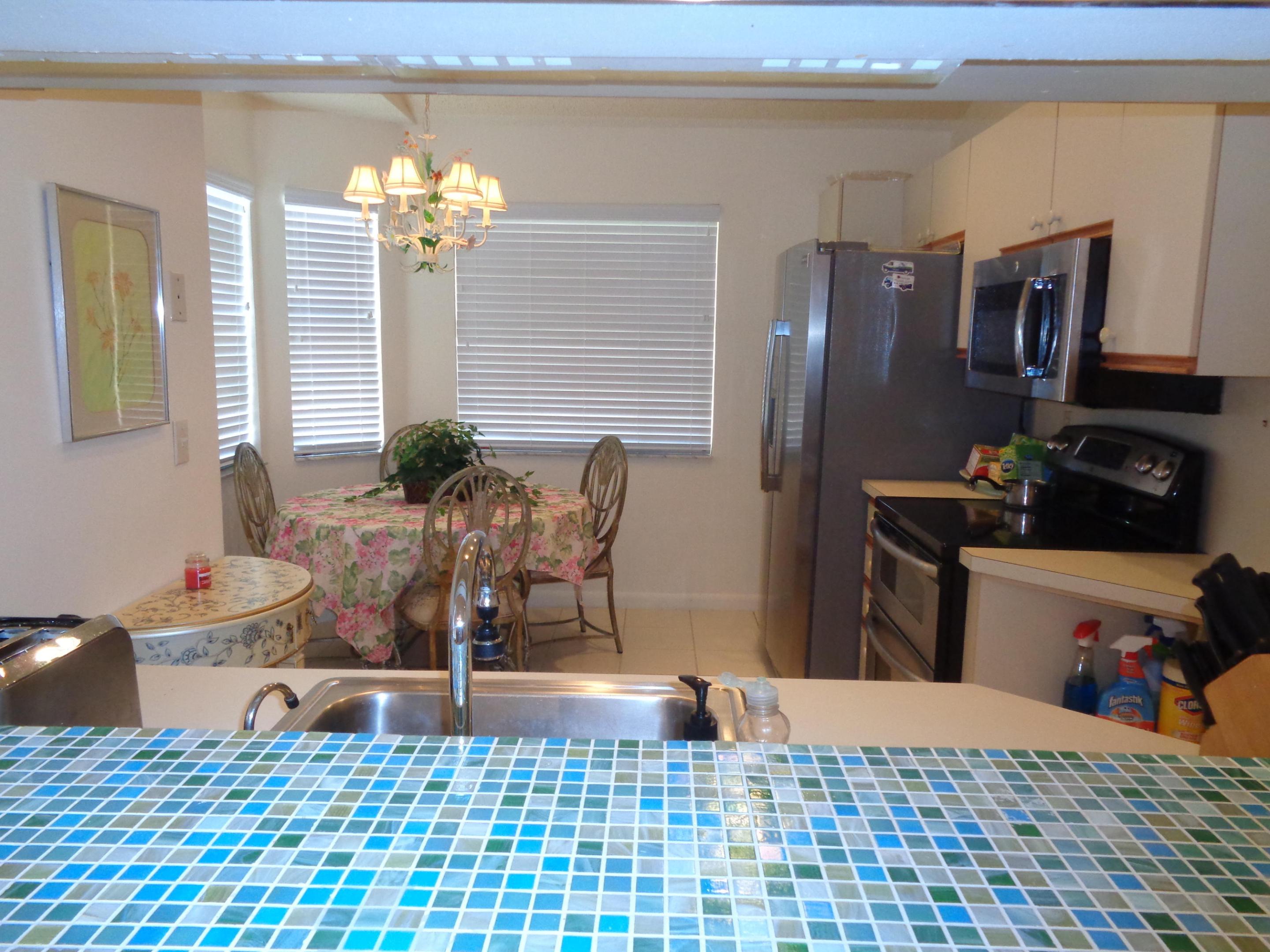 7657 Lexington Club Boulevard Property Photo 7