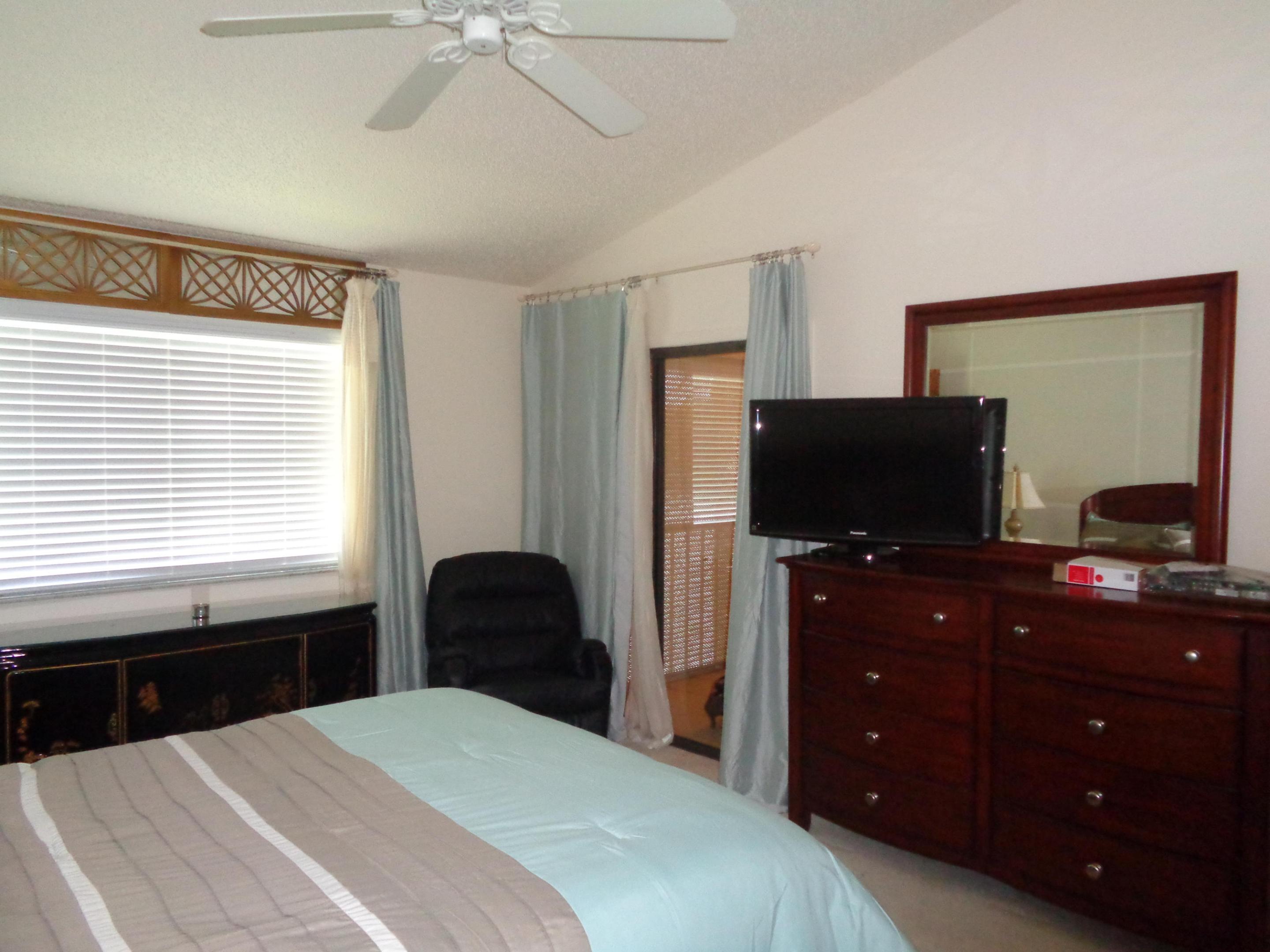7657 Lexington Club Boulevard Property Photo 17