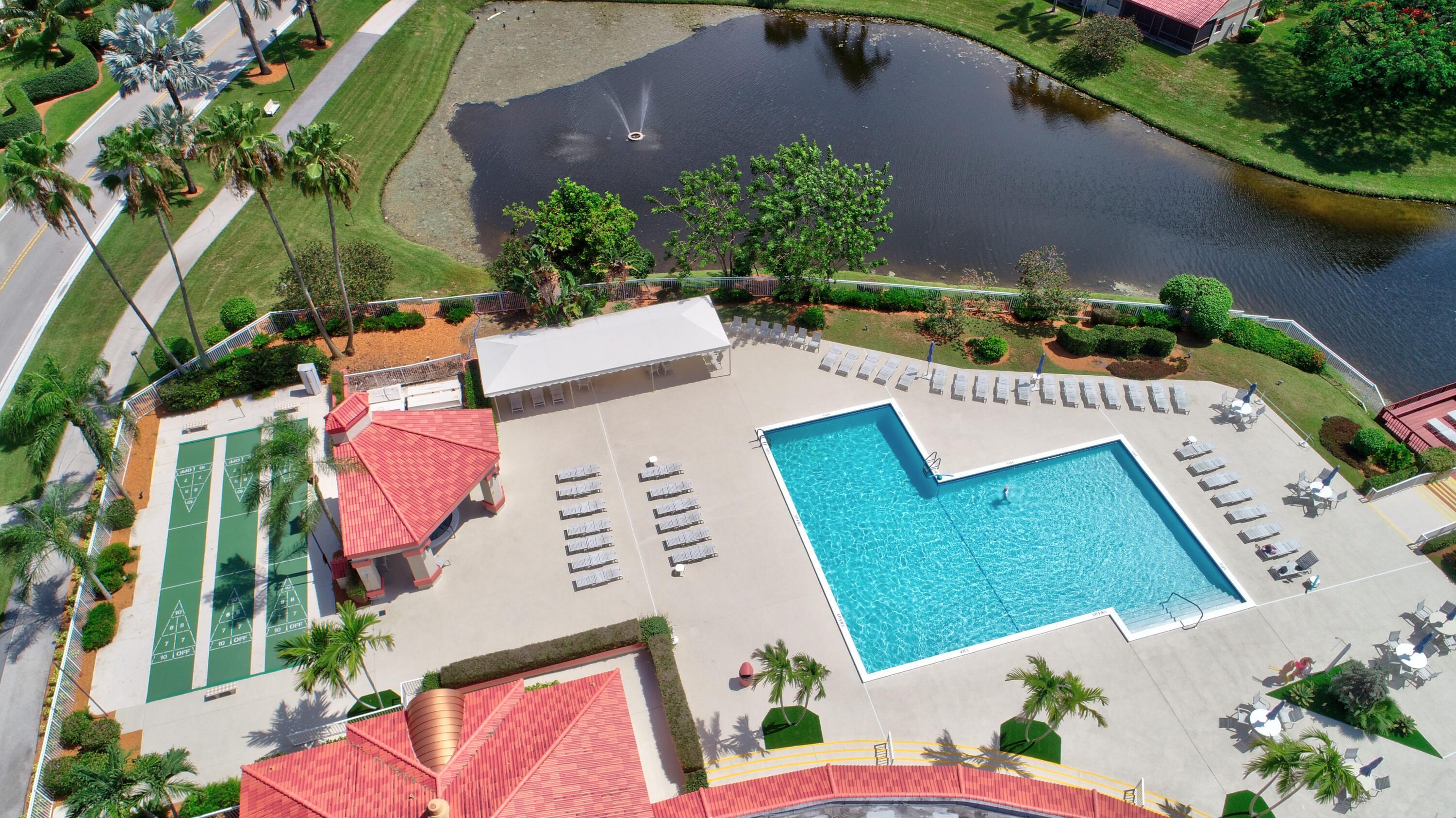 7657 Lexington Club Boulevard Property Photo 42