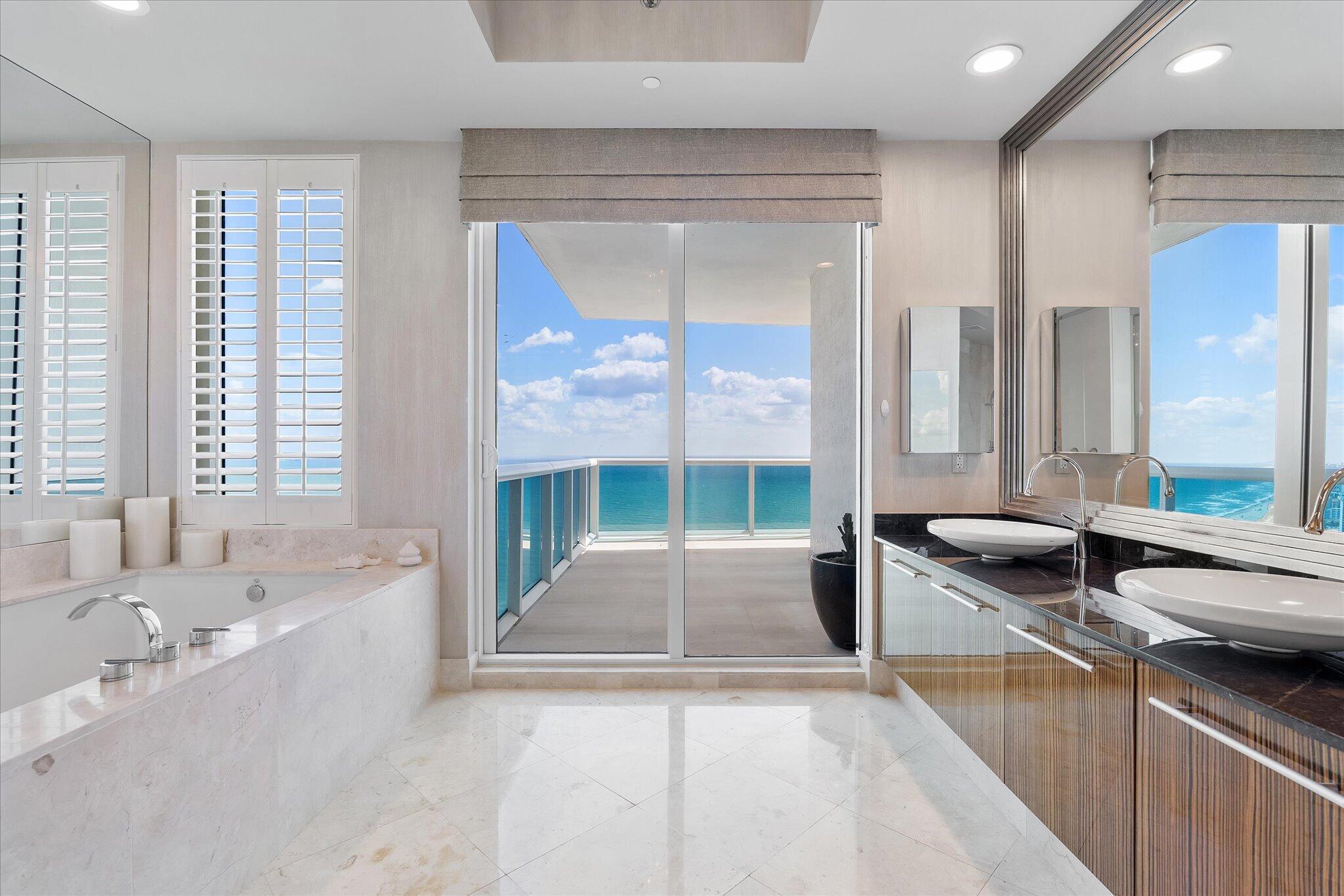 2711 S Ocean Drive 3602 Property Photo 32