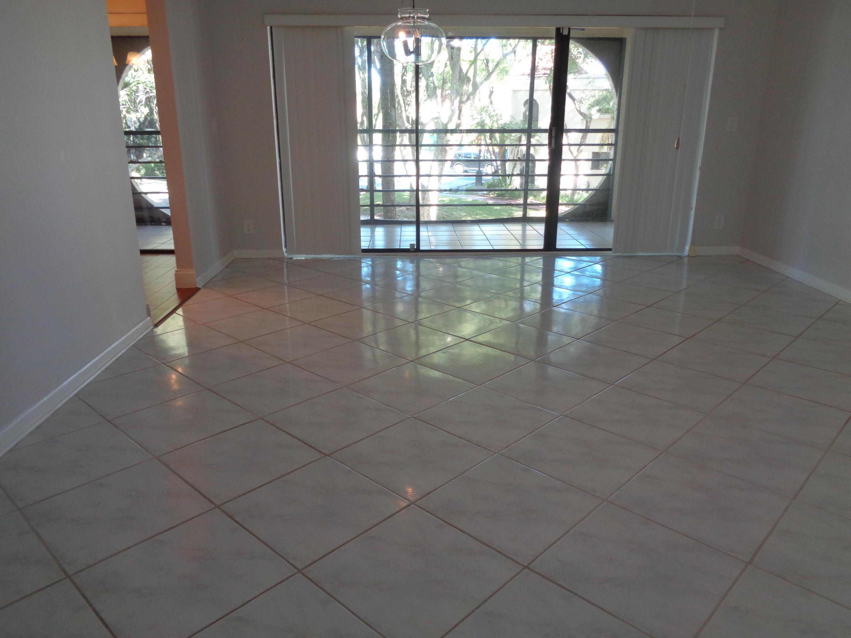 6328 W Longboat Lane 201 Property Photo 6