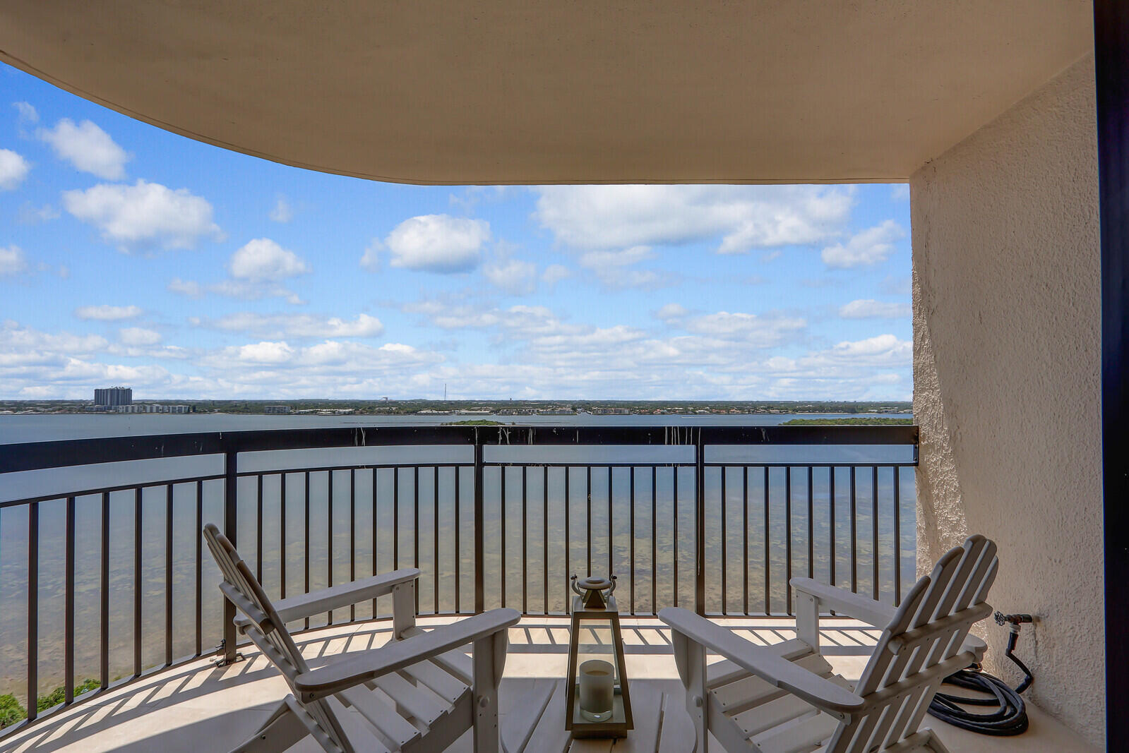 5380 N Ocean Drive 18j Property Photo 47