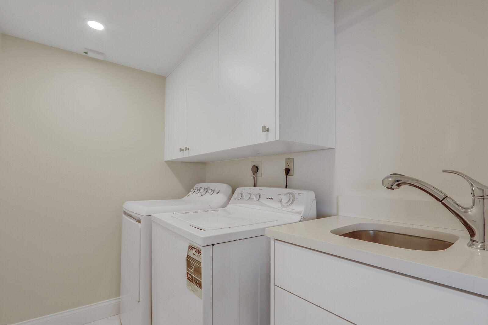 5380 N Ocean Drive 18j Property Photo 59