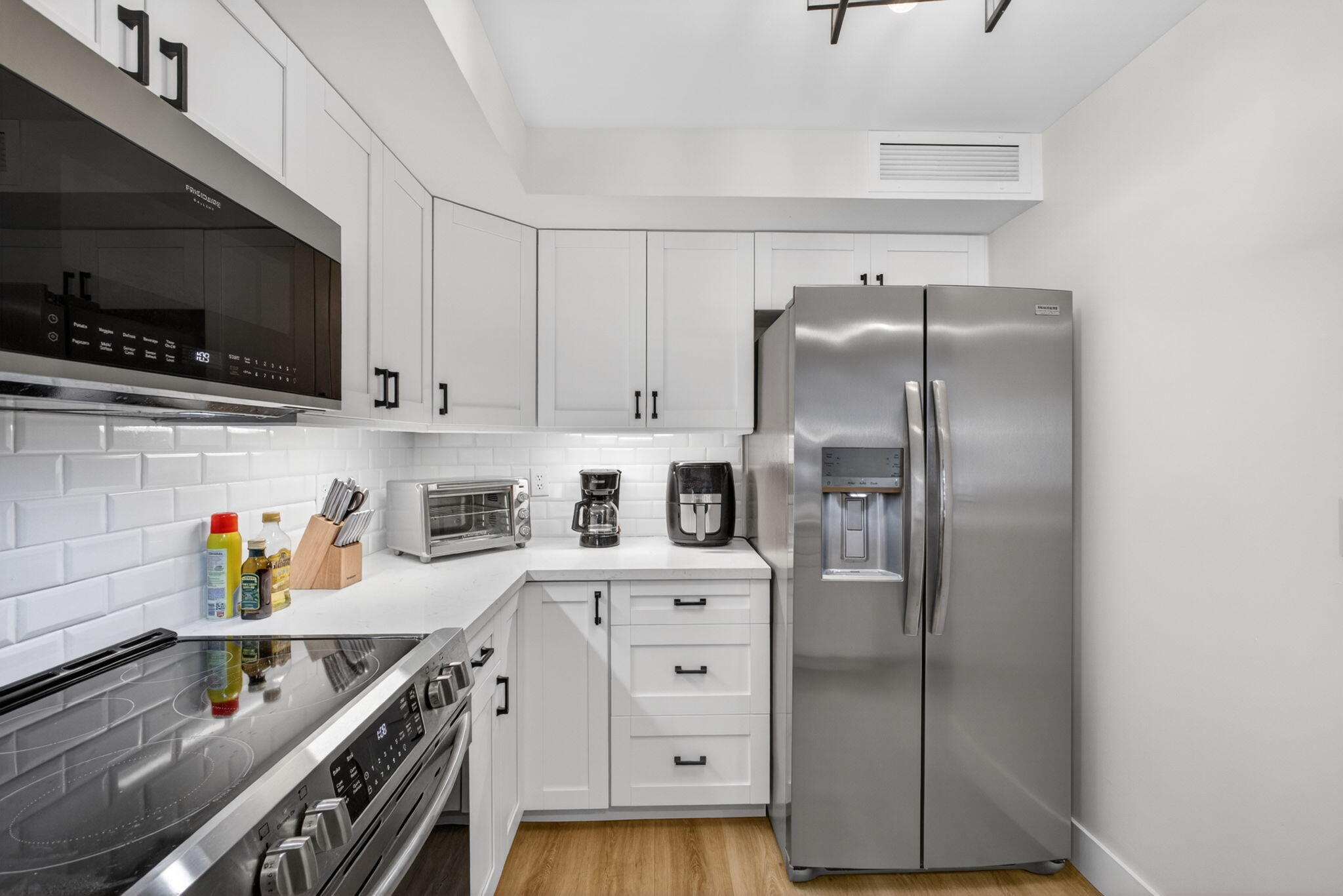 2800 N Ocean Drive A-19c Property Photo 10