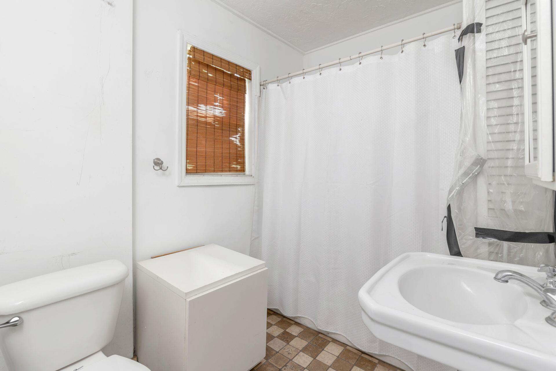 214 Conniston Road Property Photo 10