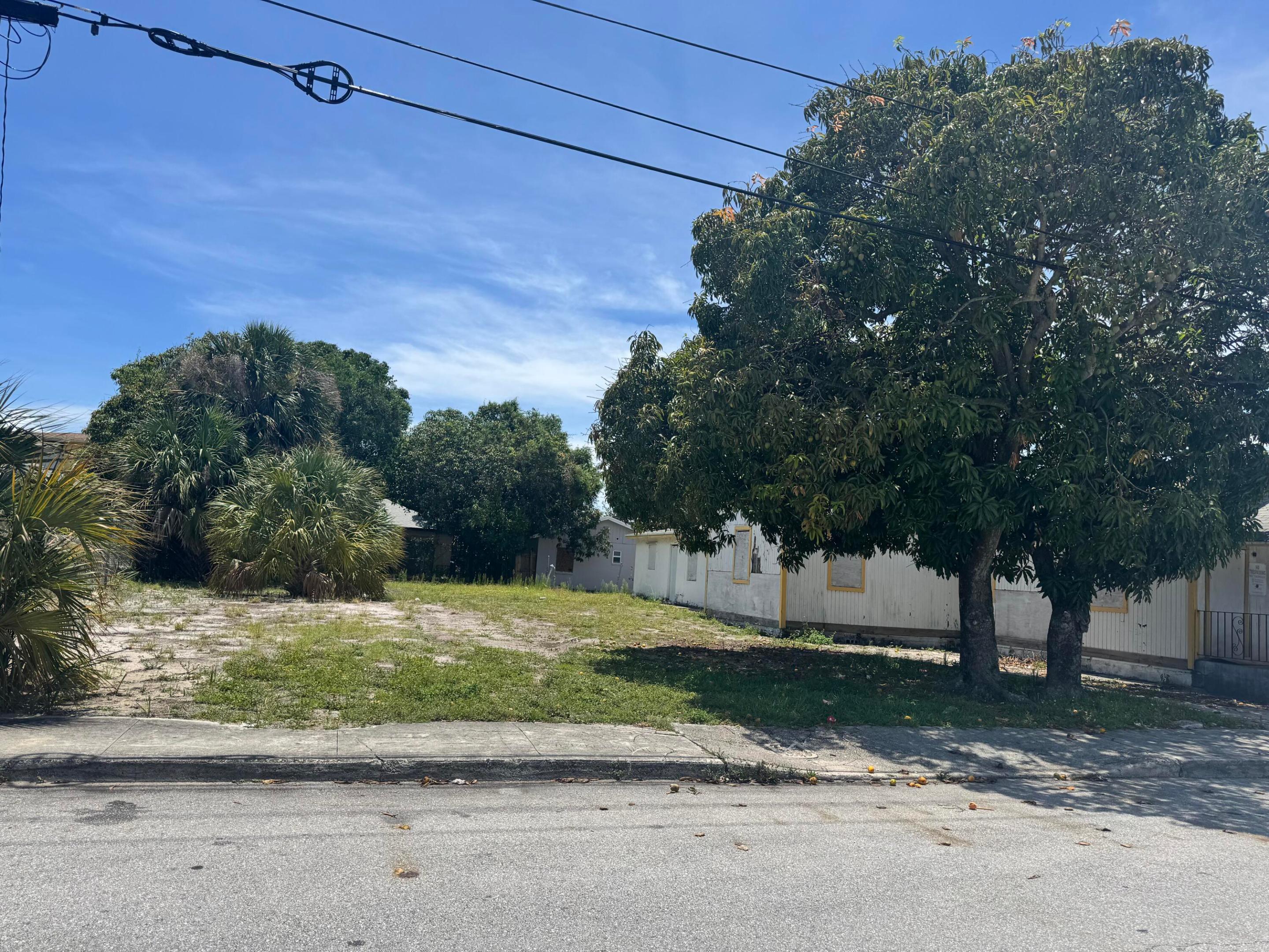 536 22nd Street Property Photo 5