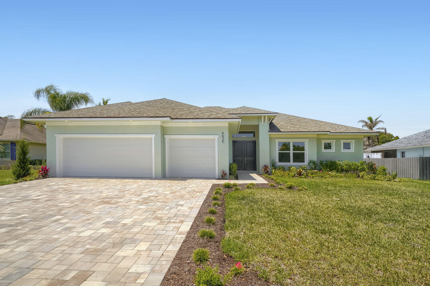 6635 49th Court Property Photo 1