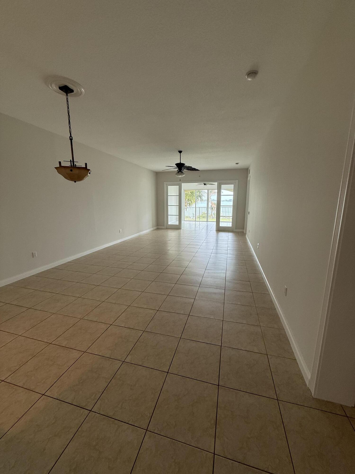 4 Harbour Isle Drive E Unit 204 Property Photo 25