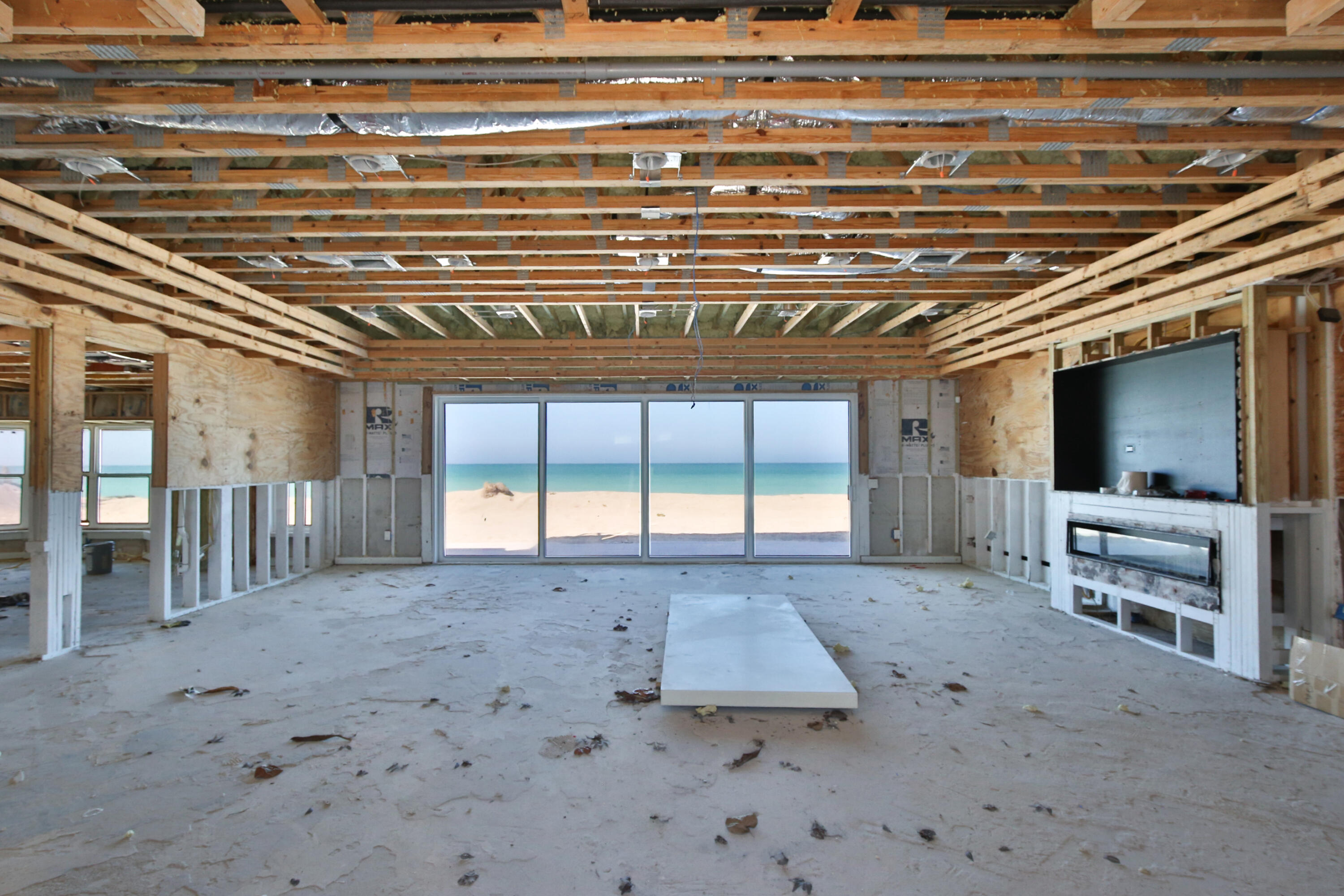 7816 Sanderling Road Property Photo 3