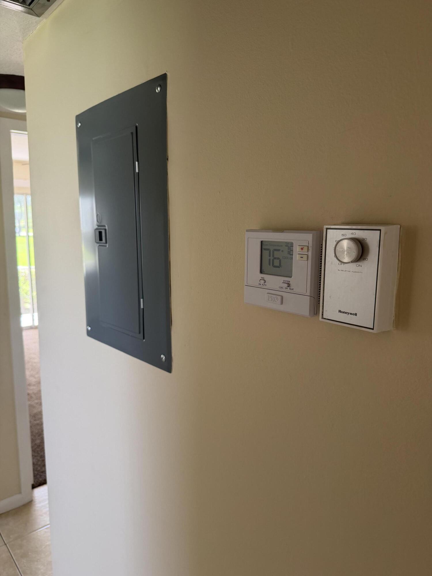 137 Fanshaw D Property Photo 14