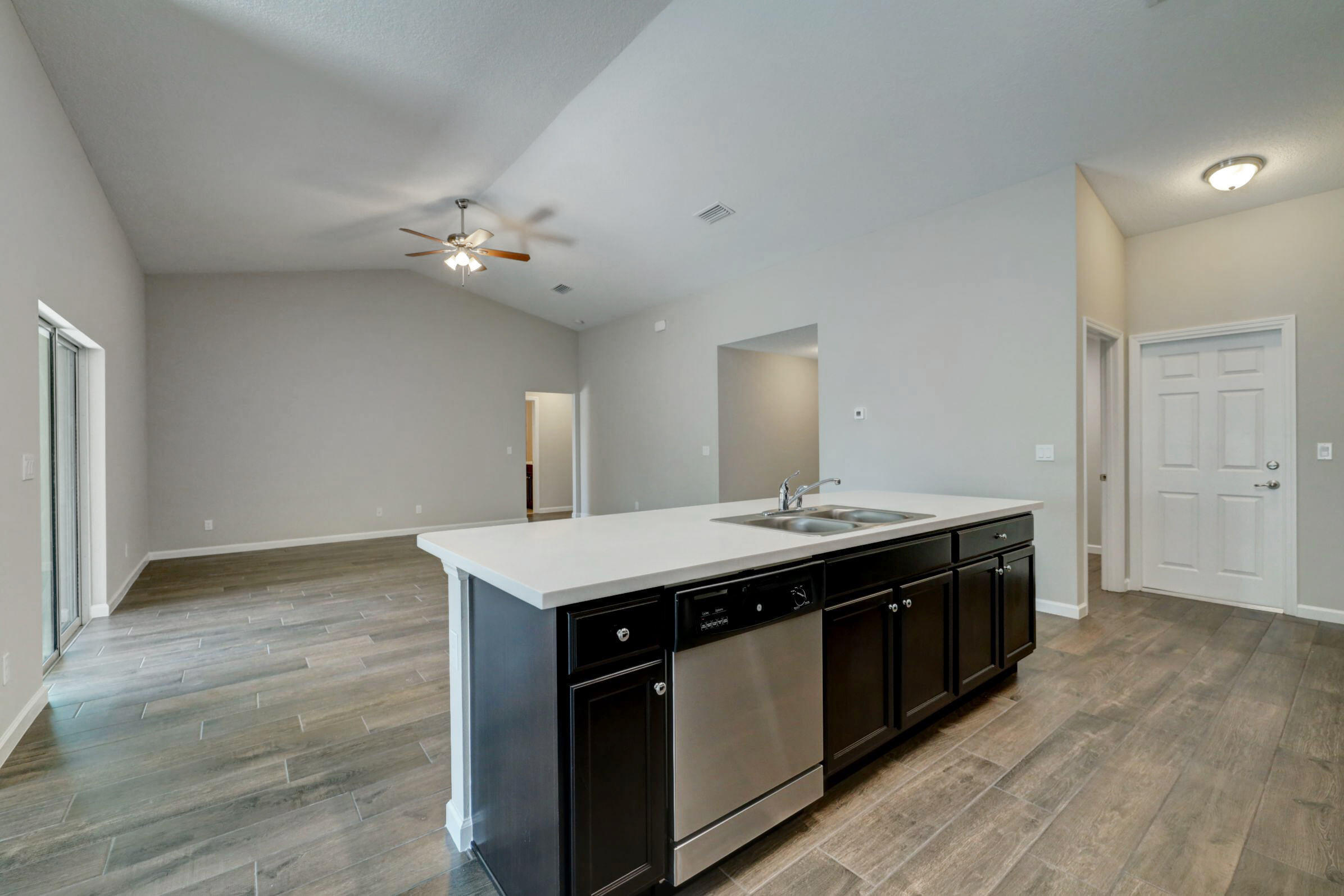 1817 Sw Altman Avenue Property Photo 10