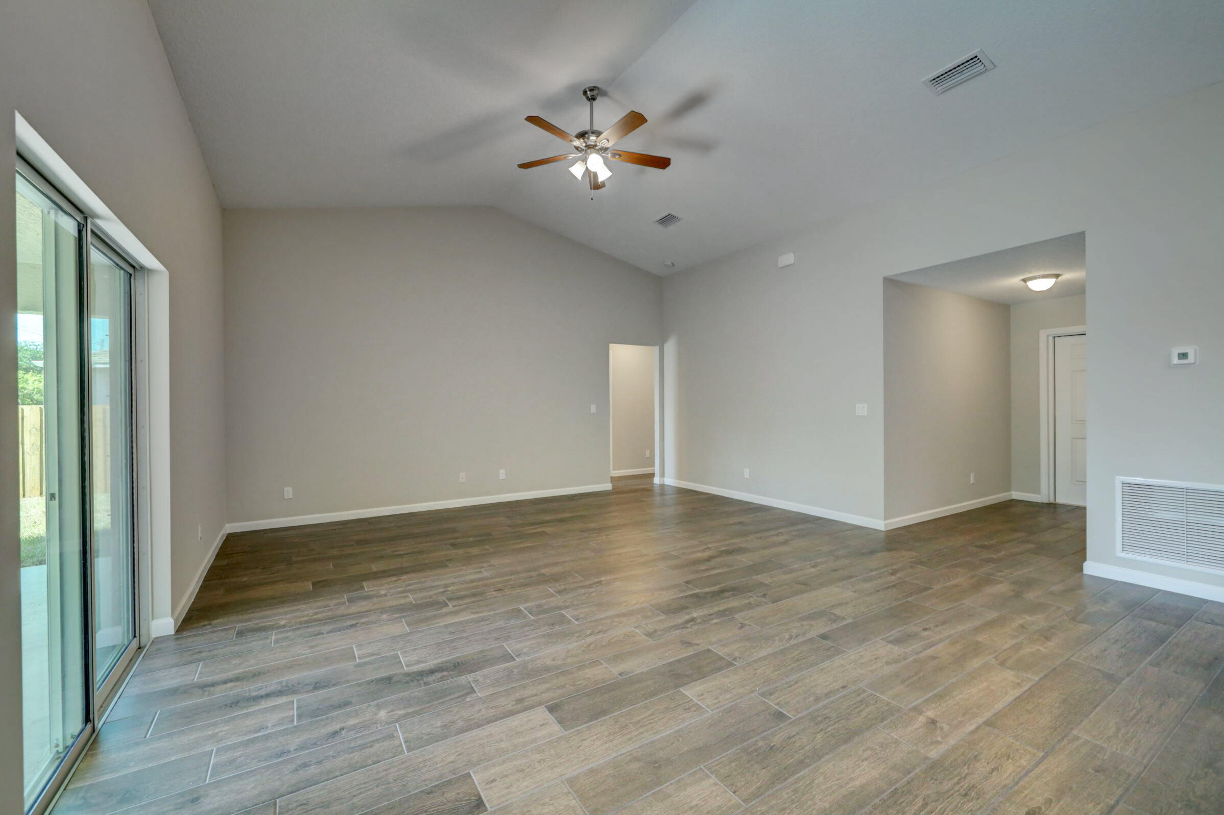 1817 Sw Altman Avenue Property Photo 14