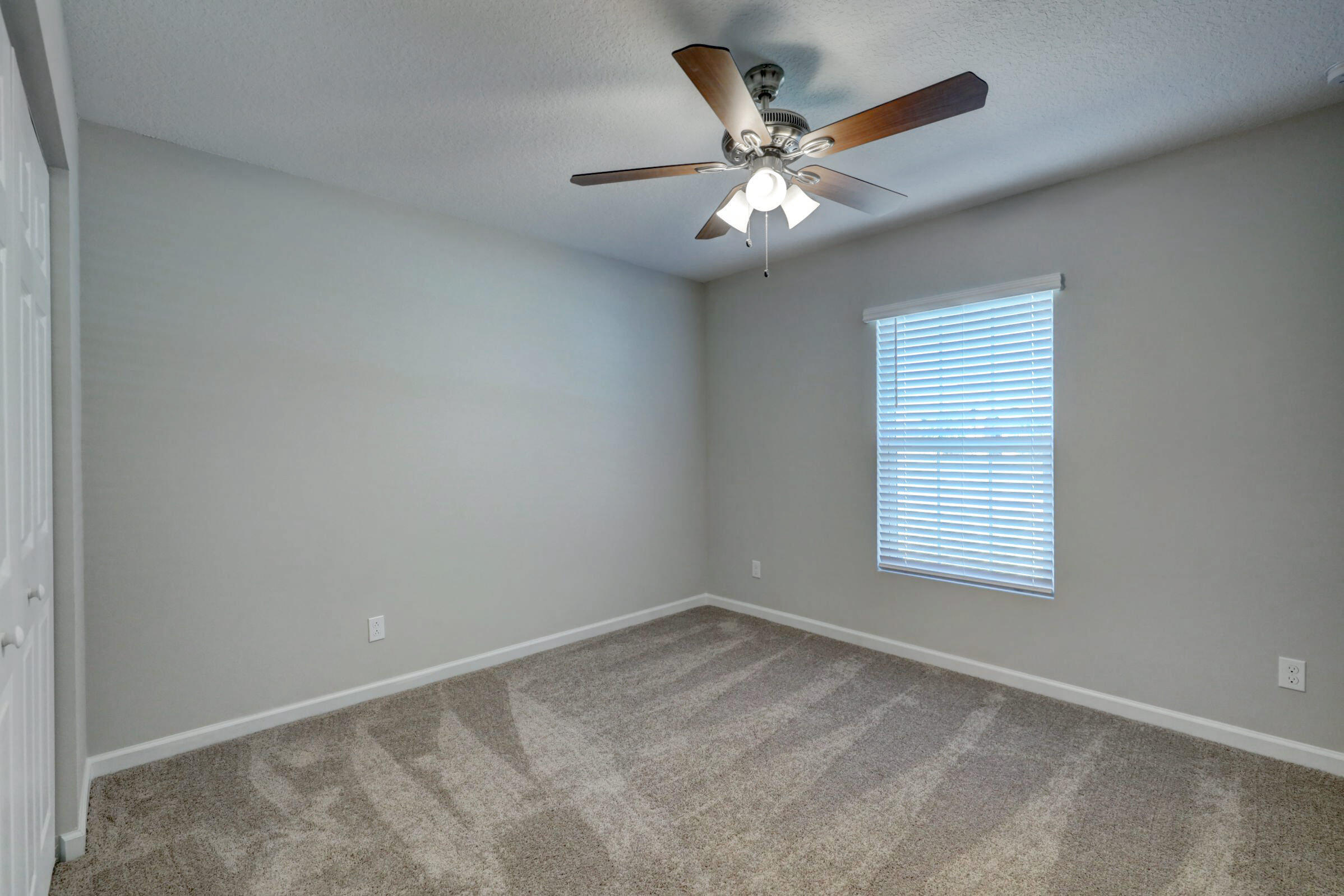 1817 Sw Altman Avenue Property Photo 31