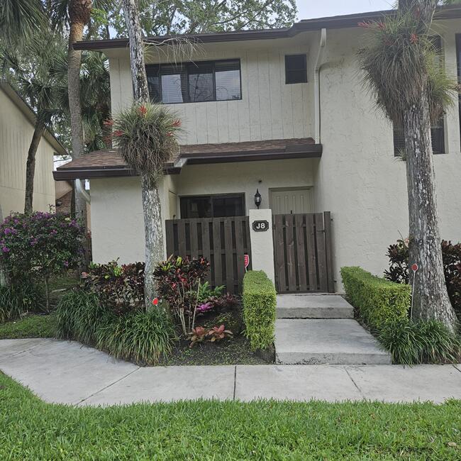 7620 NW 79th Avenue J8