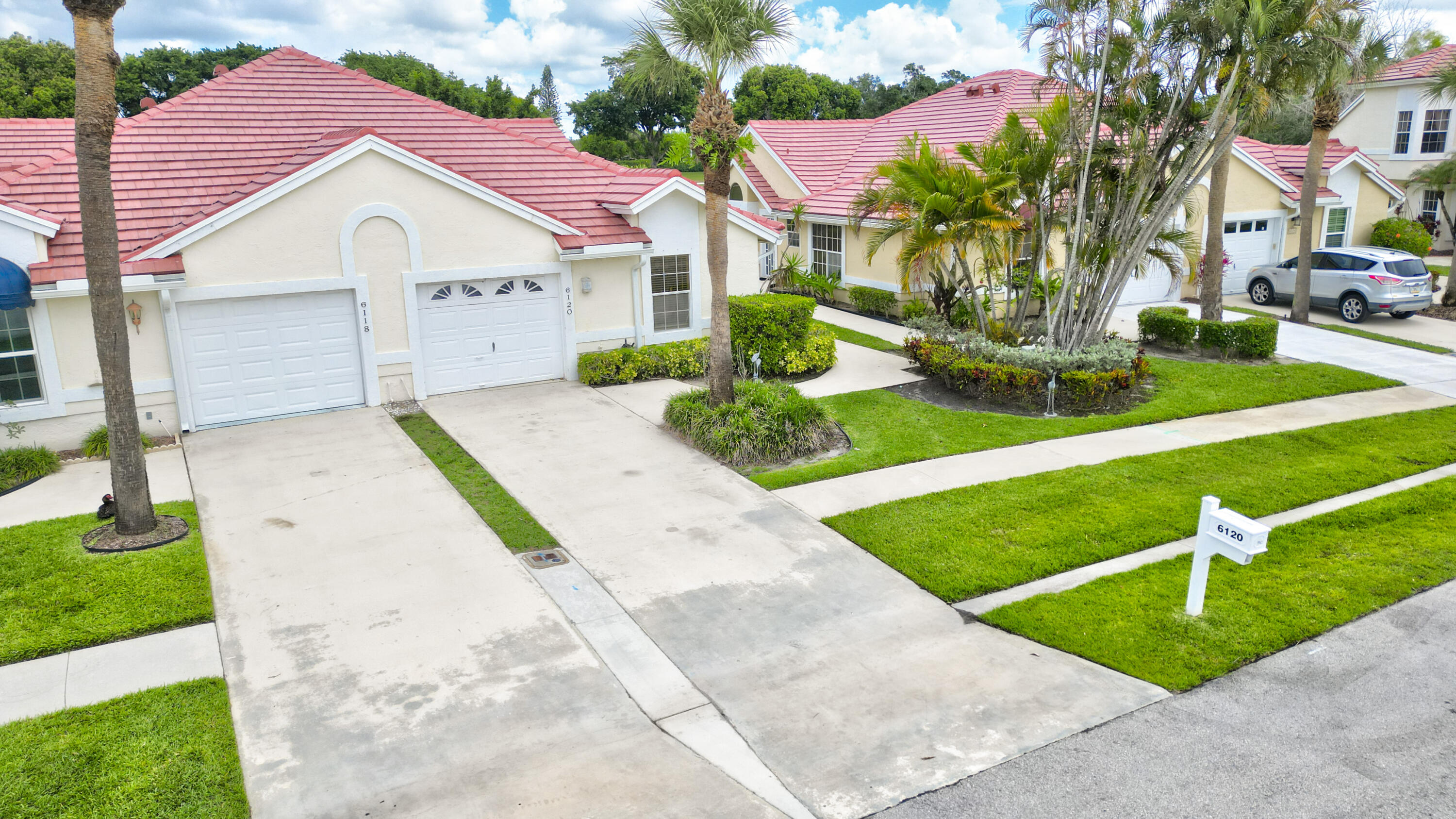 6120 Bear Creek Court Property Photo 4