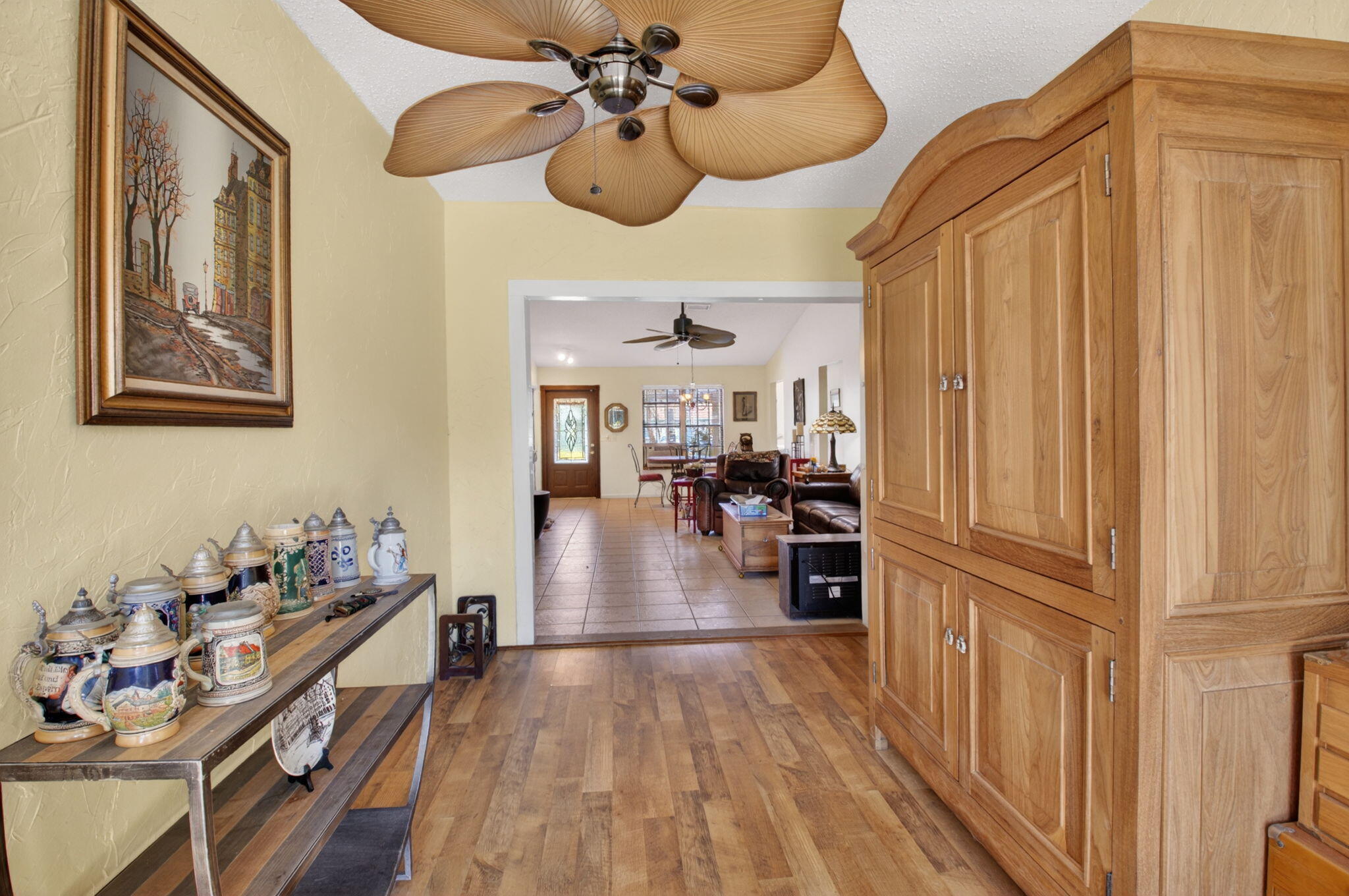 9389 Longmeadow Circle Property Photo 14