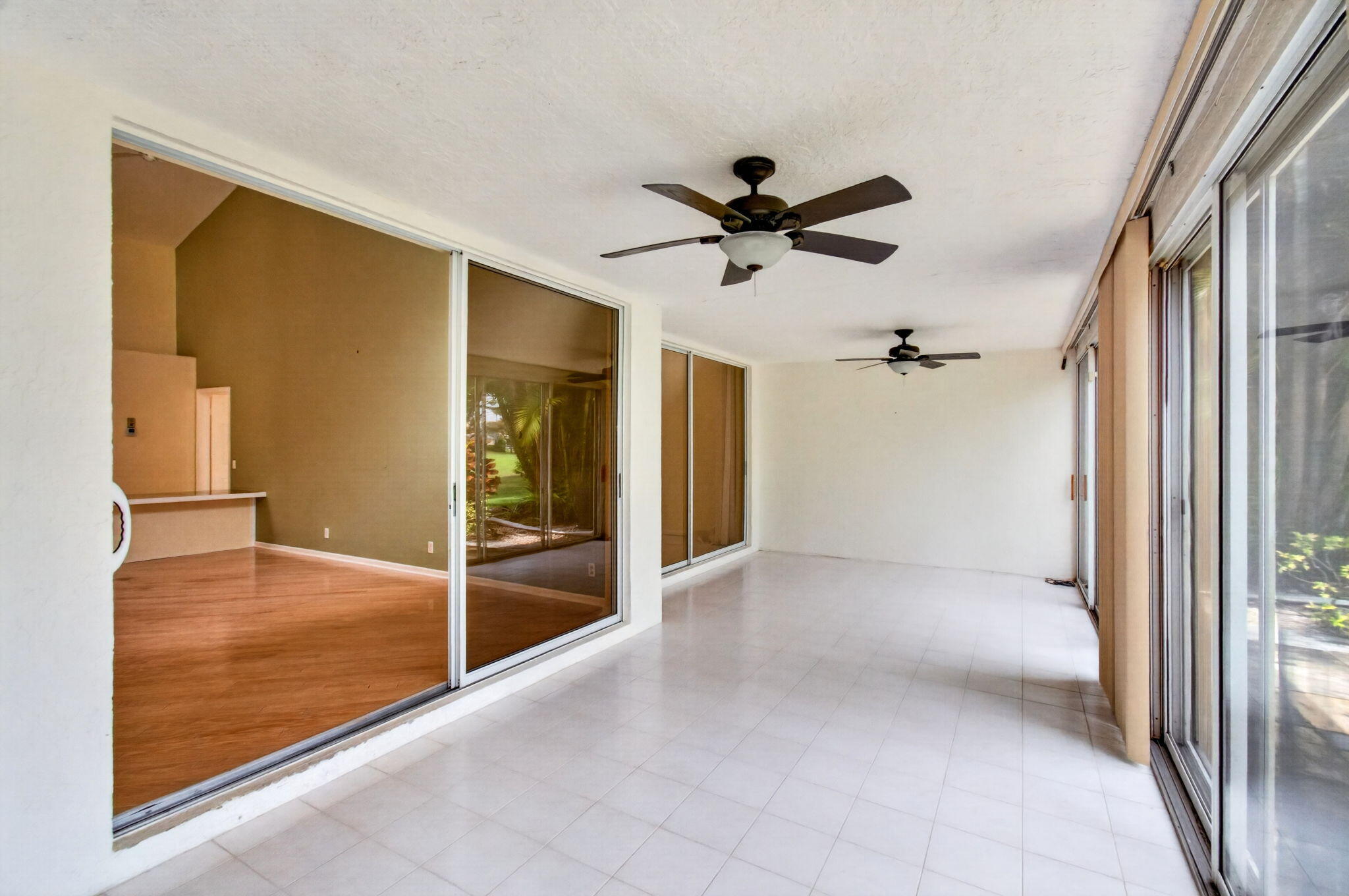 6071 Greenspointe Drive Property Photo 18