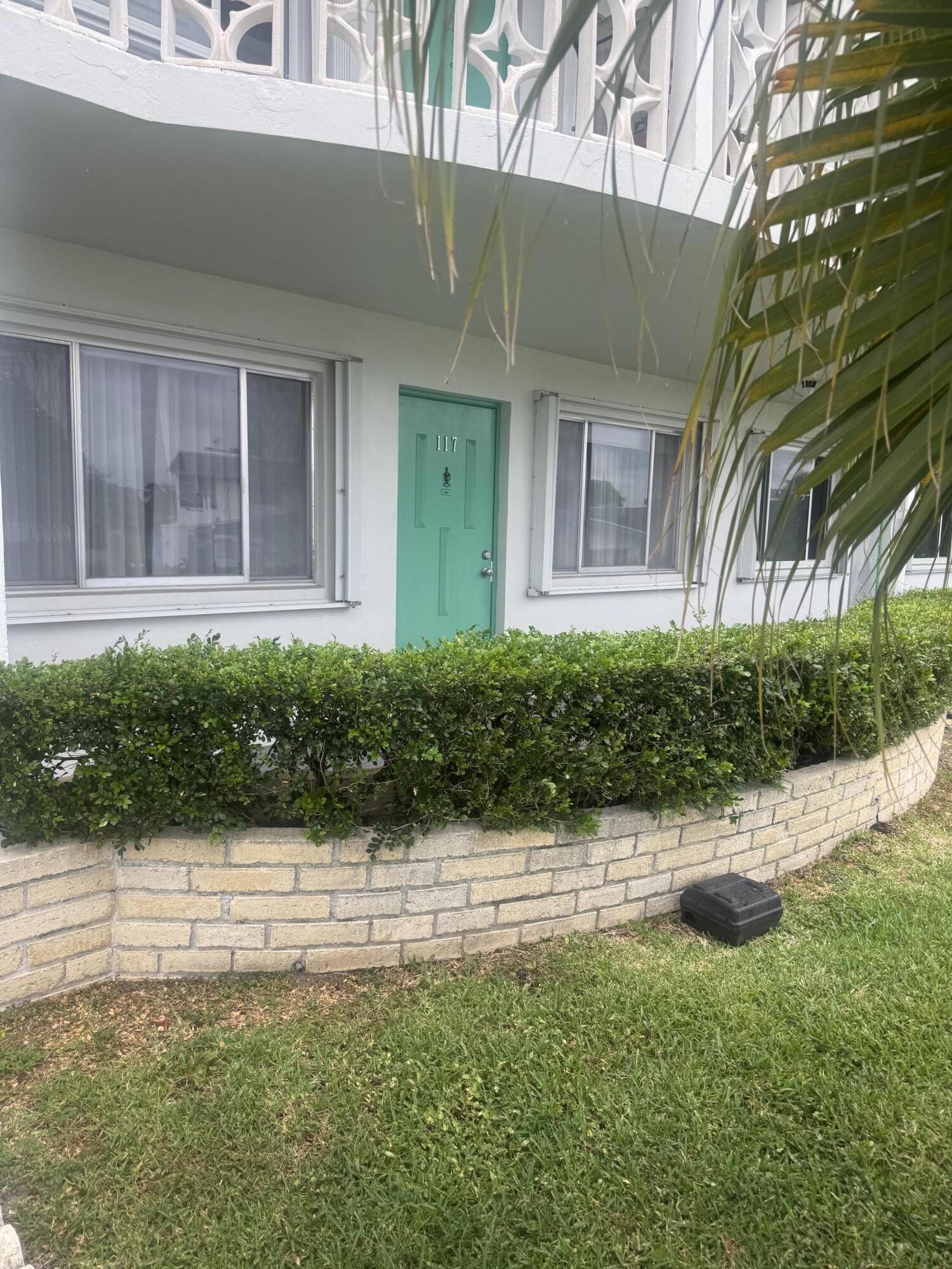 2381 Sunset Avenue 117 Property Photo 1