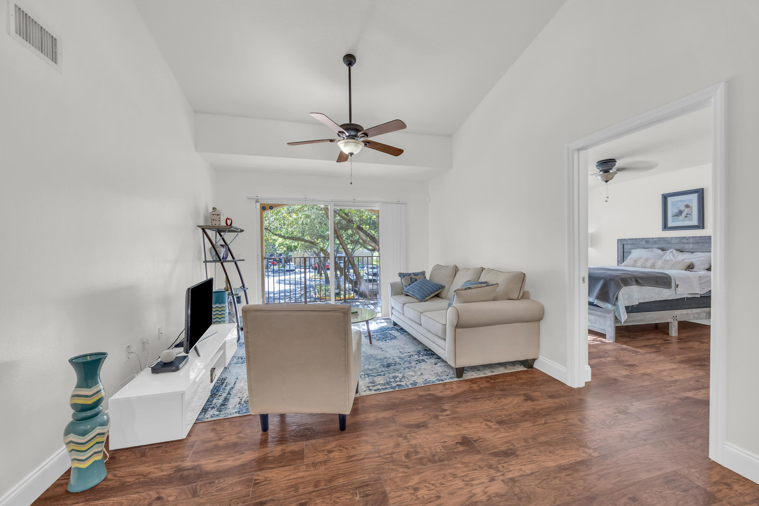 4241 San Marino Boulevard 207 Property Photo 2